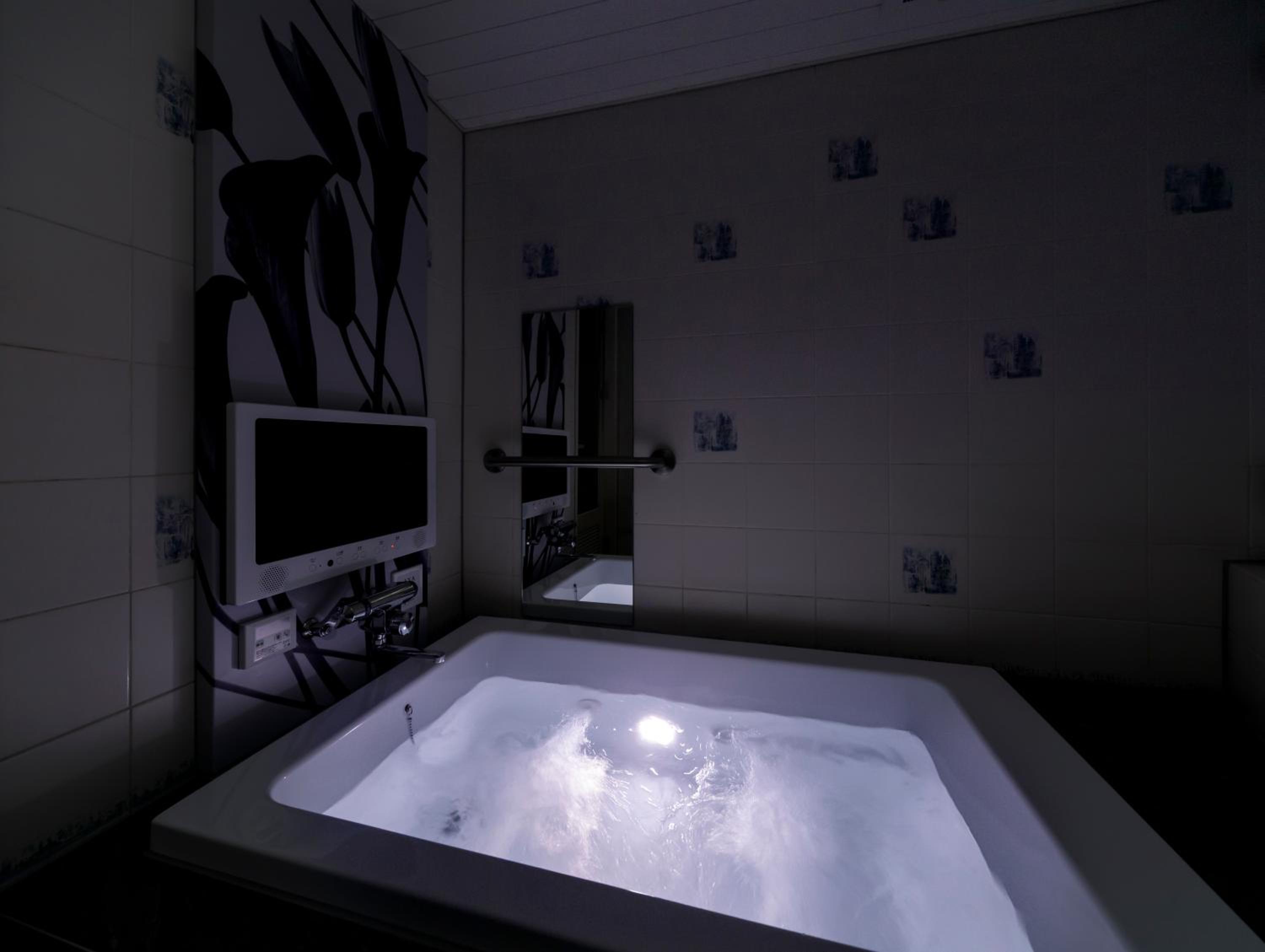 Standard Twin Room photo 2