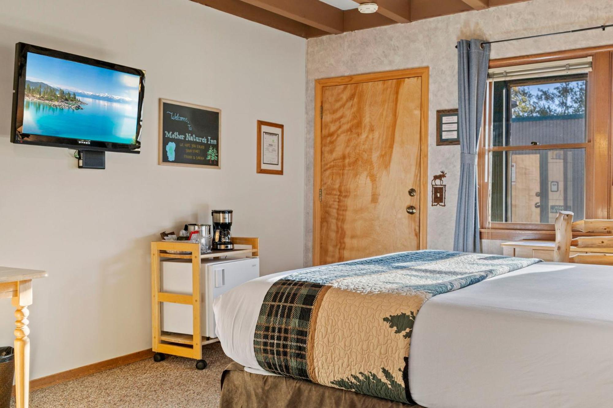 No. 7 Queen Room - Photo 10