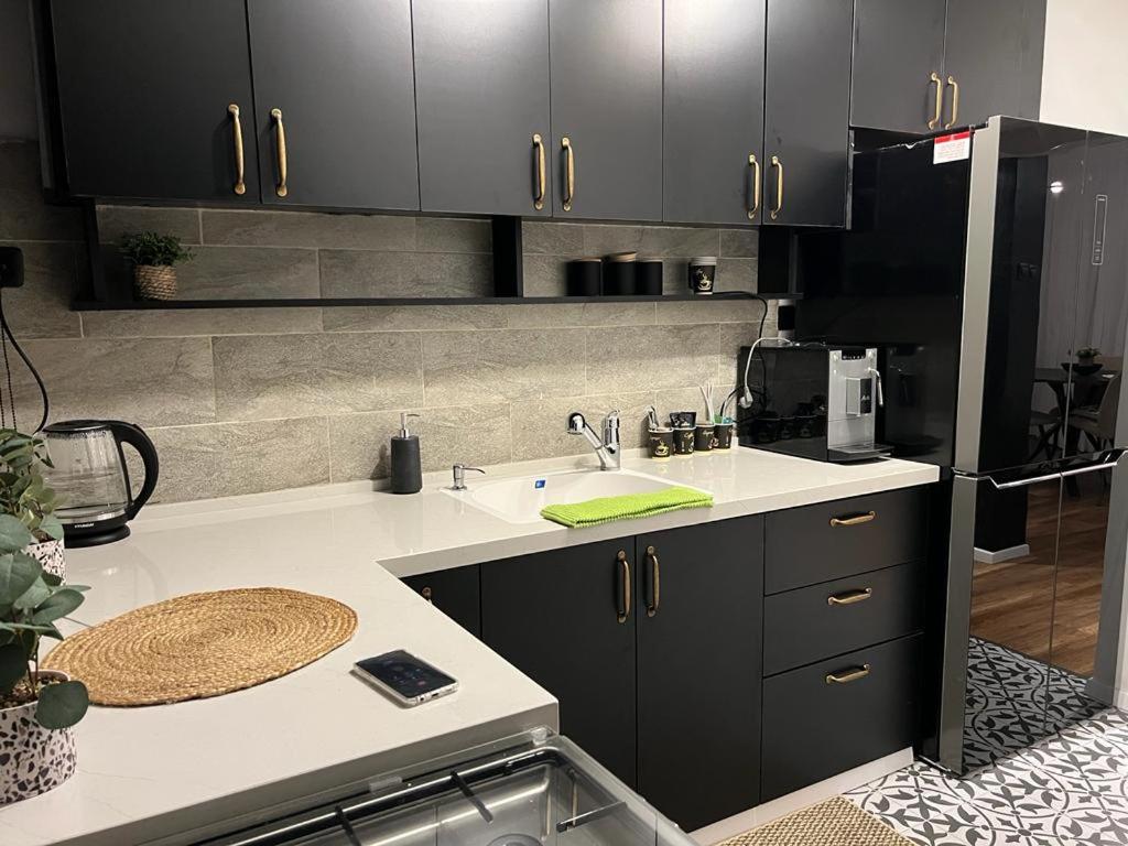 Two-Bedroom Apartment - Photo 3