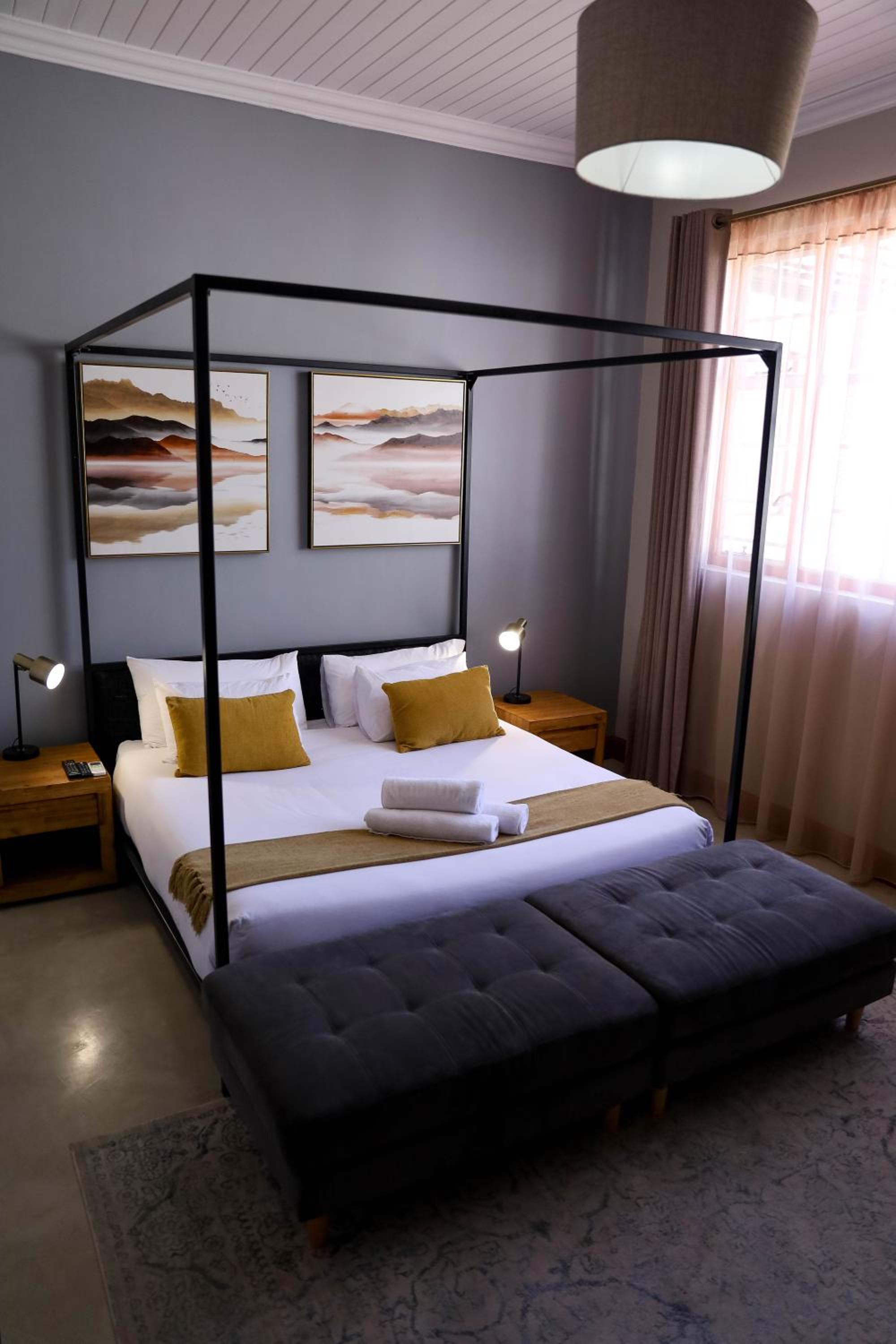 Double Room - Photo 4