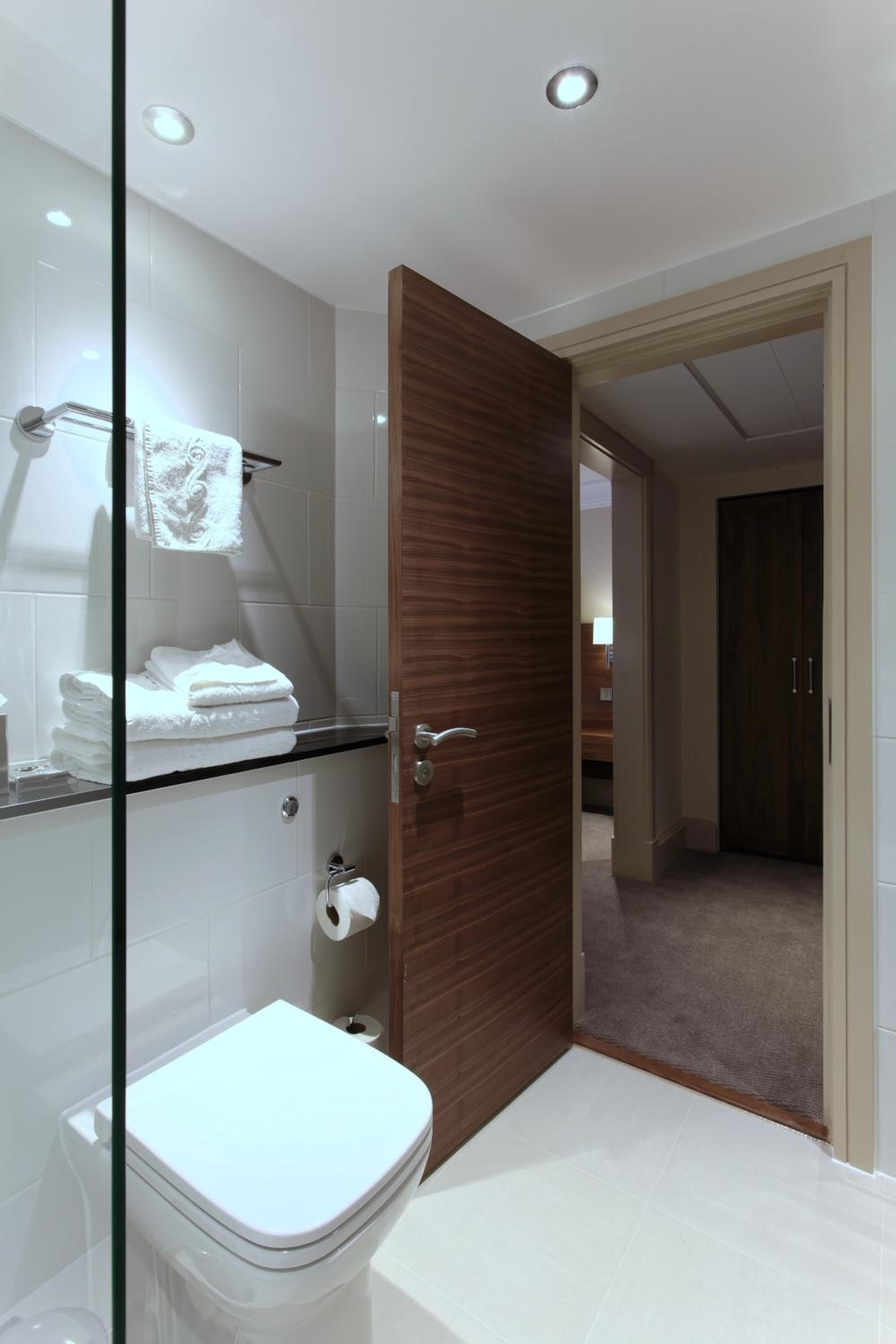 Deluxe Twin Room photo 3