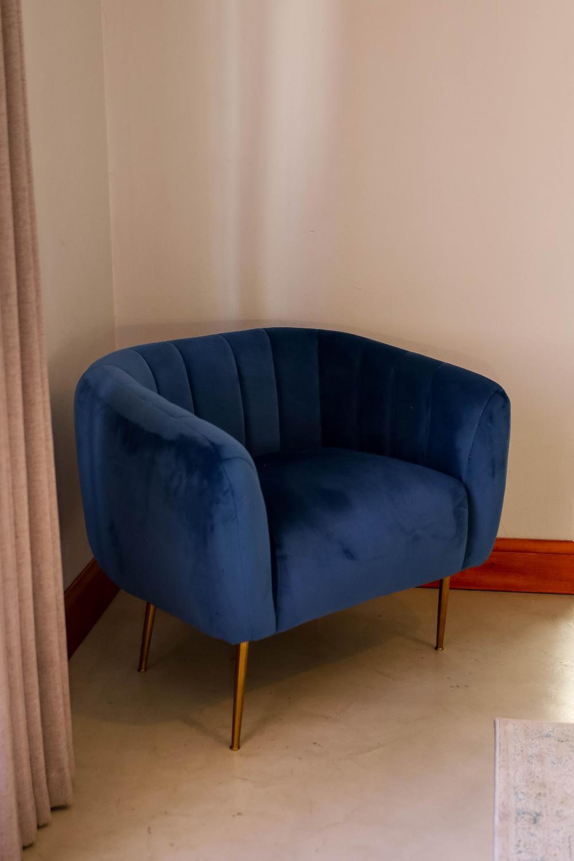 Deluxe King Room - Photo 20