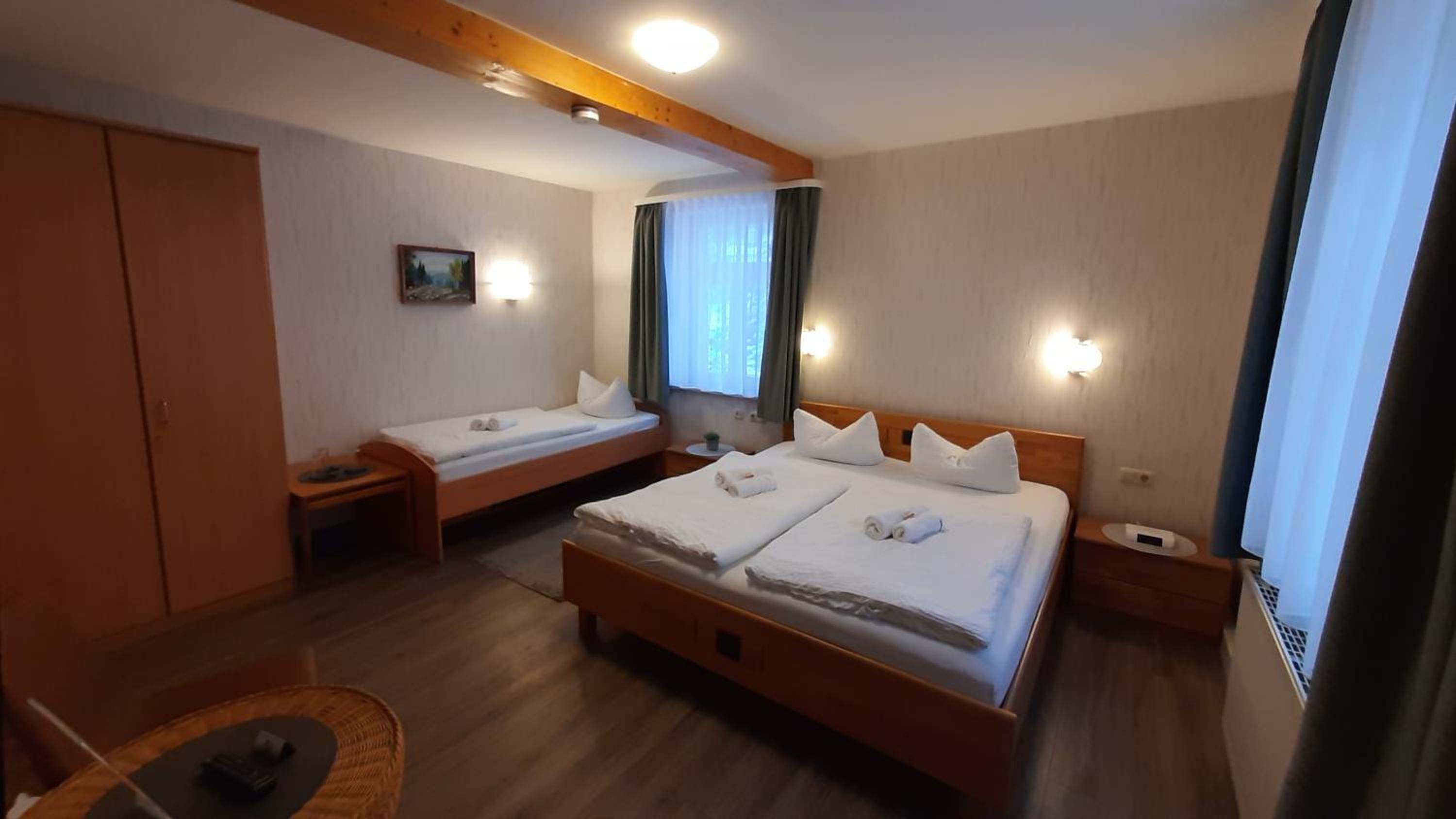 Triple Room With Bathroom photo 1