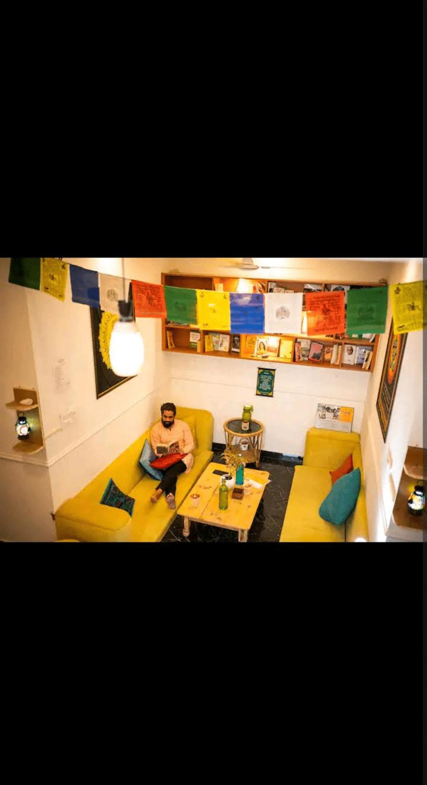 Deluxe Room - Photo 19