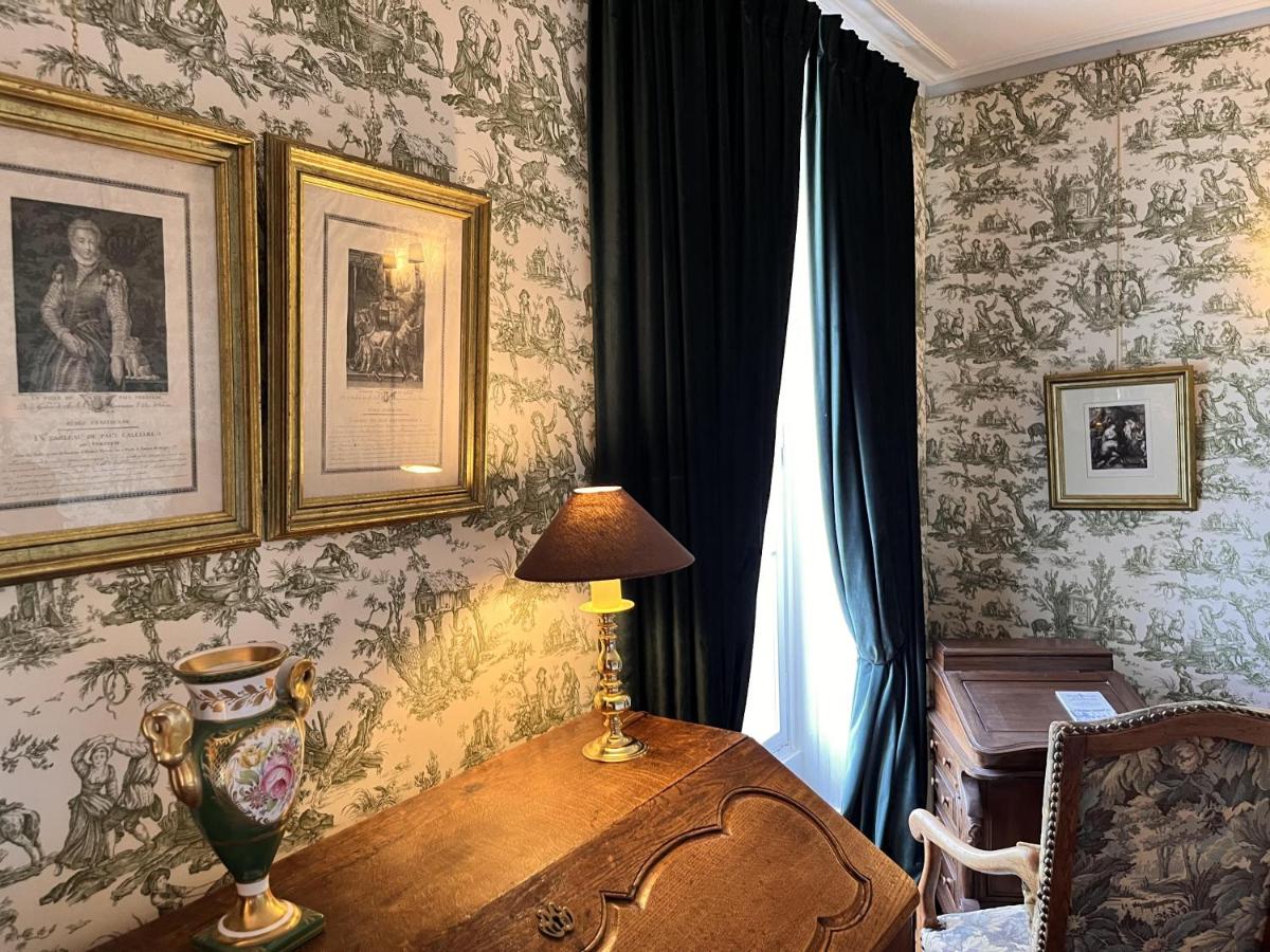 Suite with Garden View photo 1