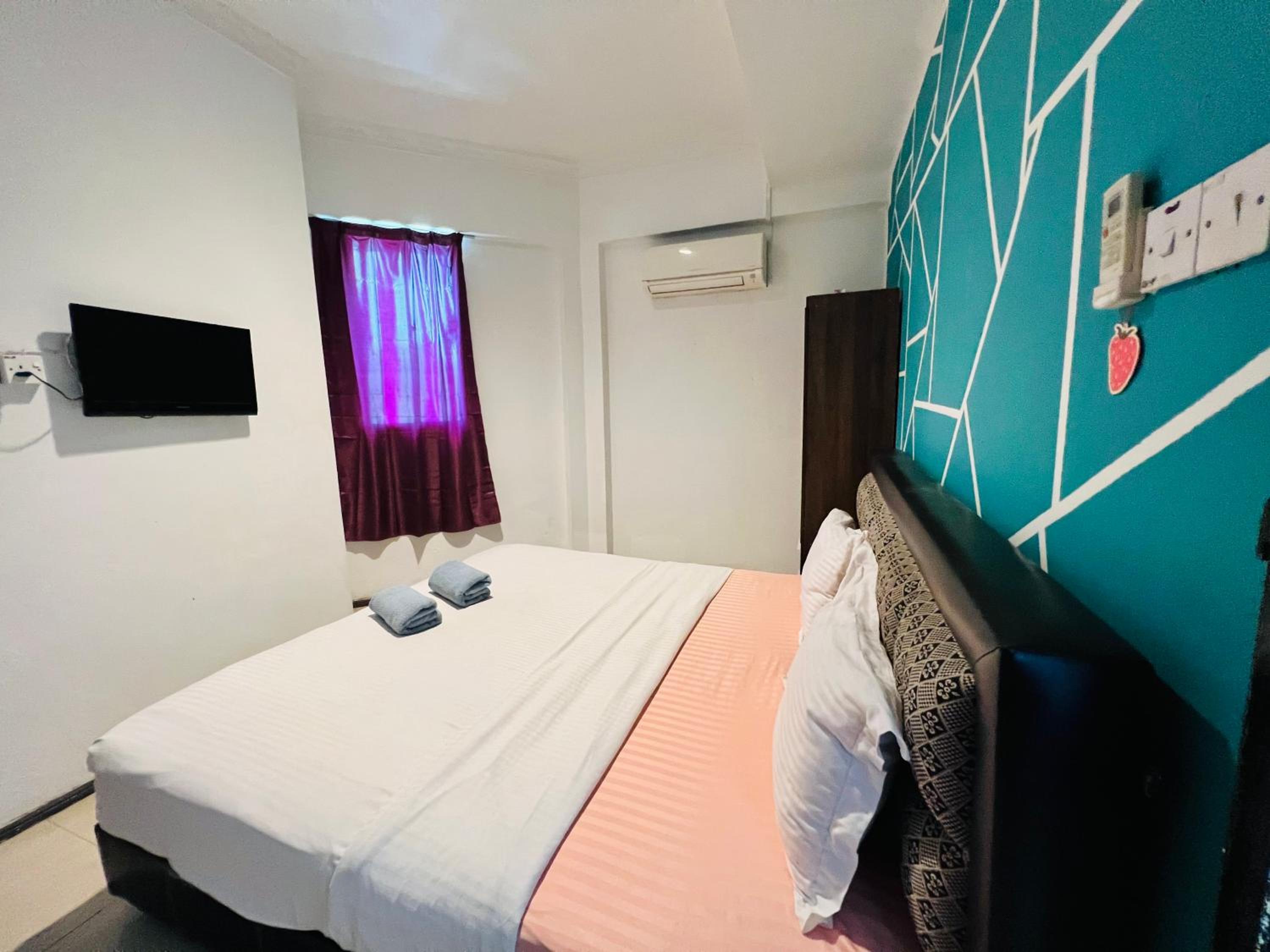 Deluxe King Room photo 3
