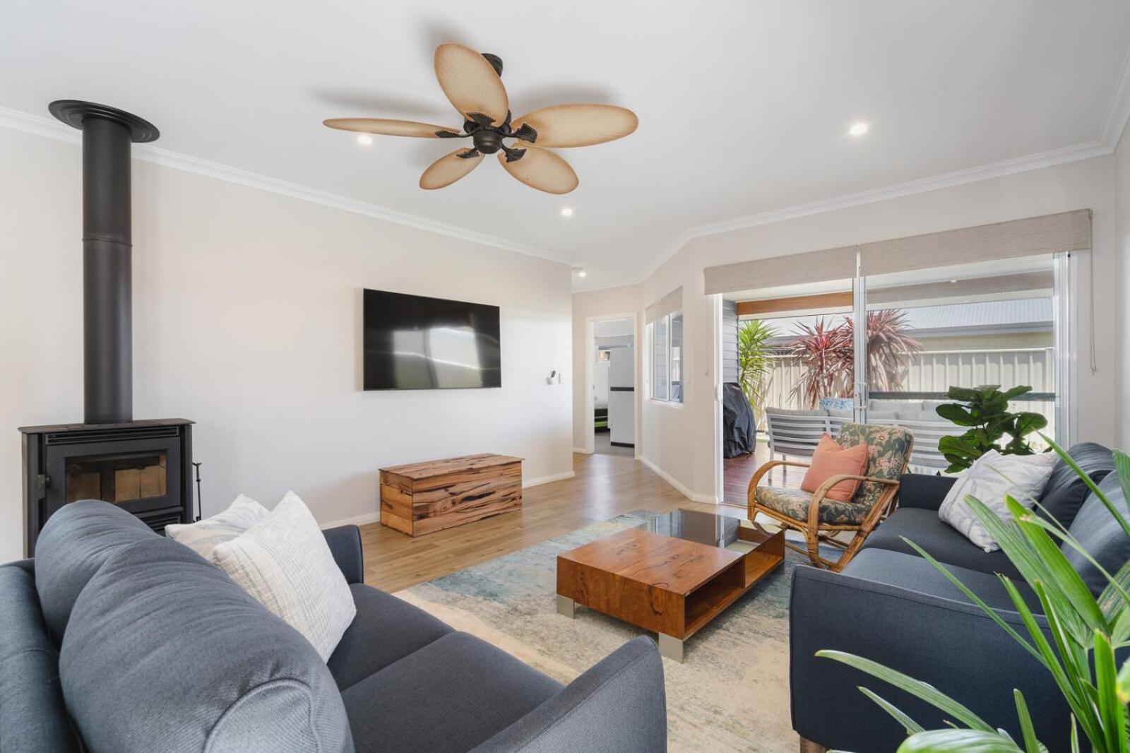 Three-Bedroom House photo 1
