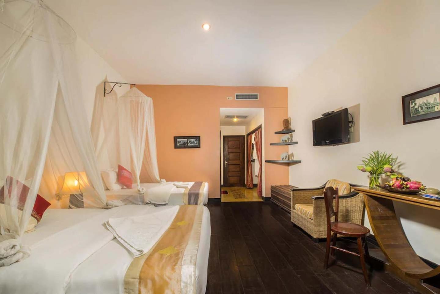 Deluxe Twin Room - Photo 2