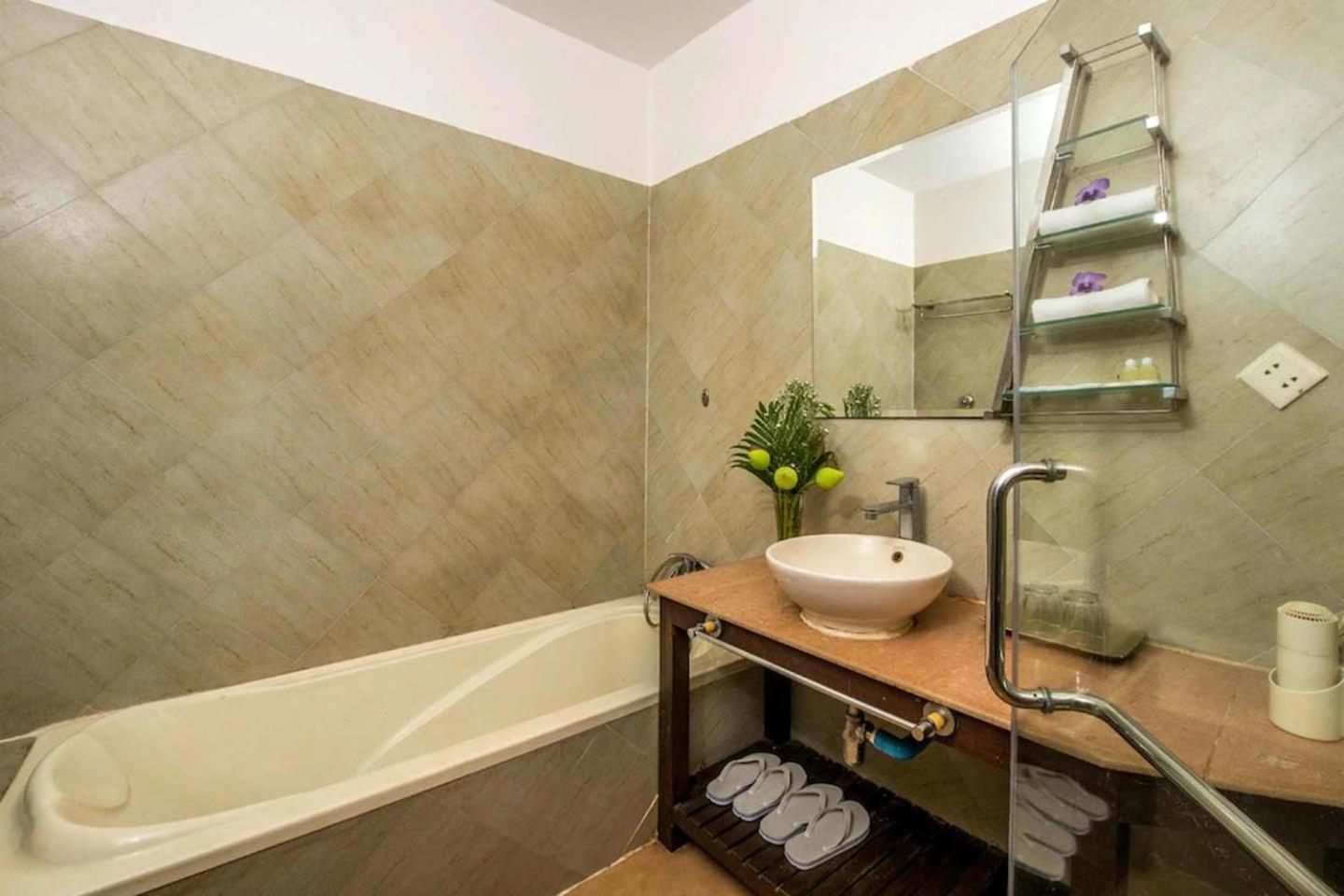 Deluxe Double Room - Photo 8