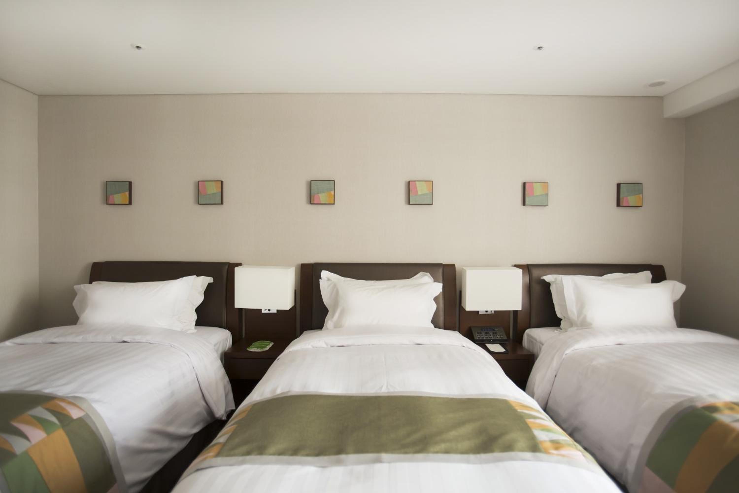 Triple Room photo 1