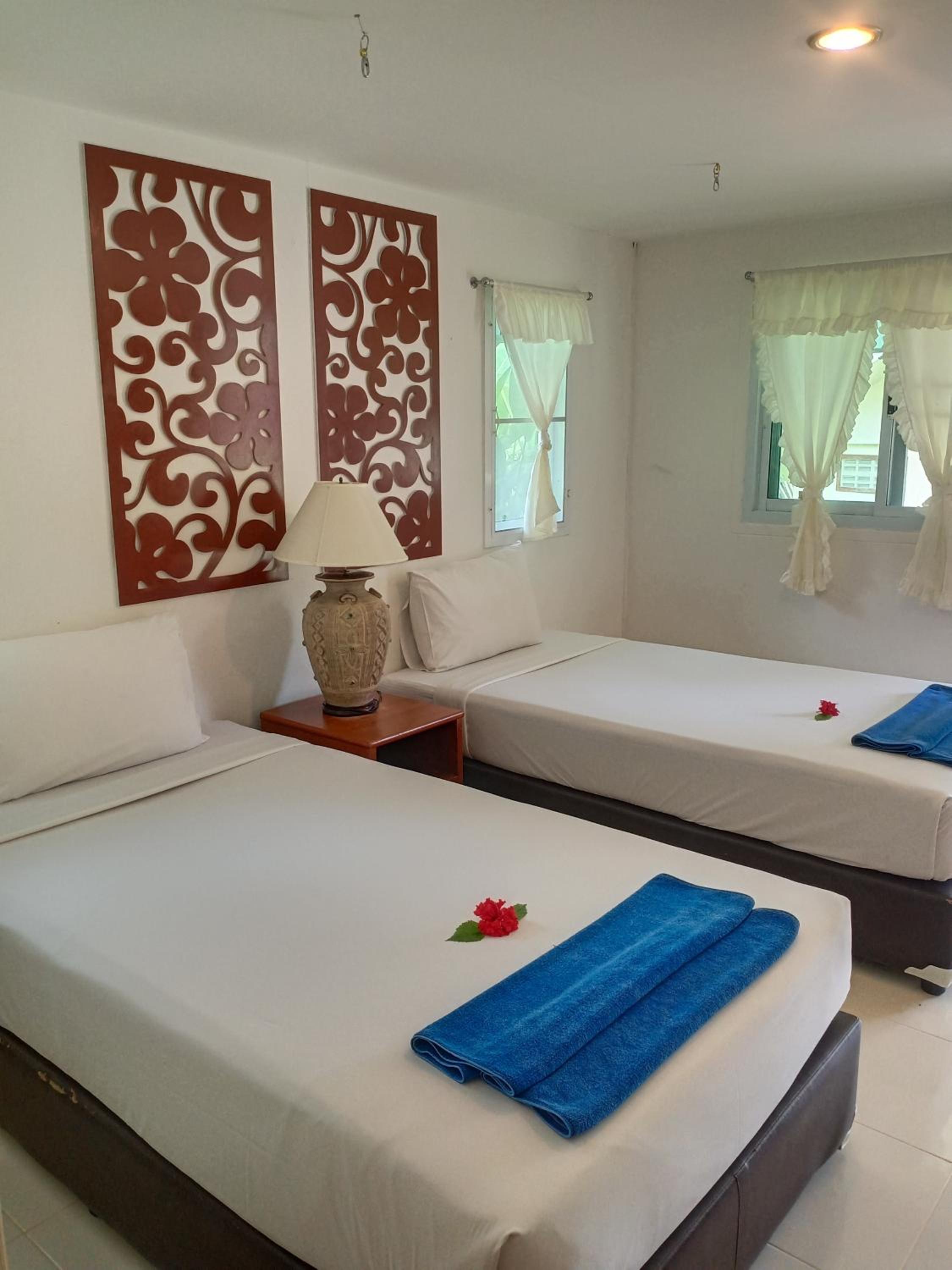 Twin Room with Balcony