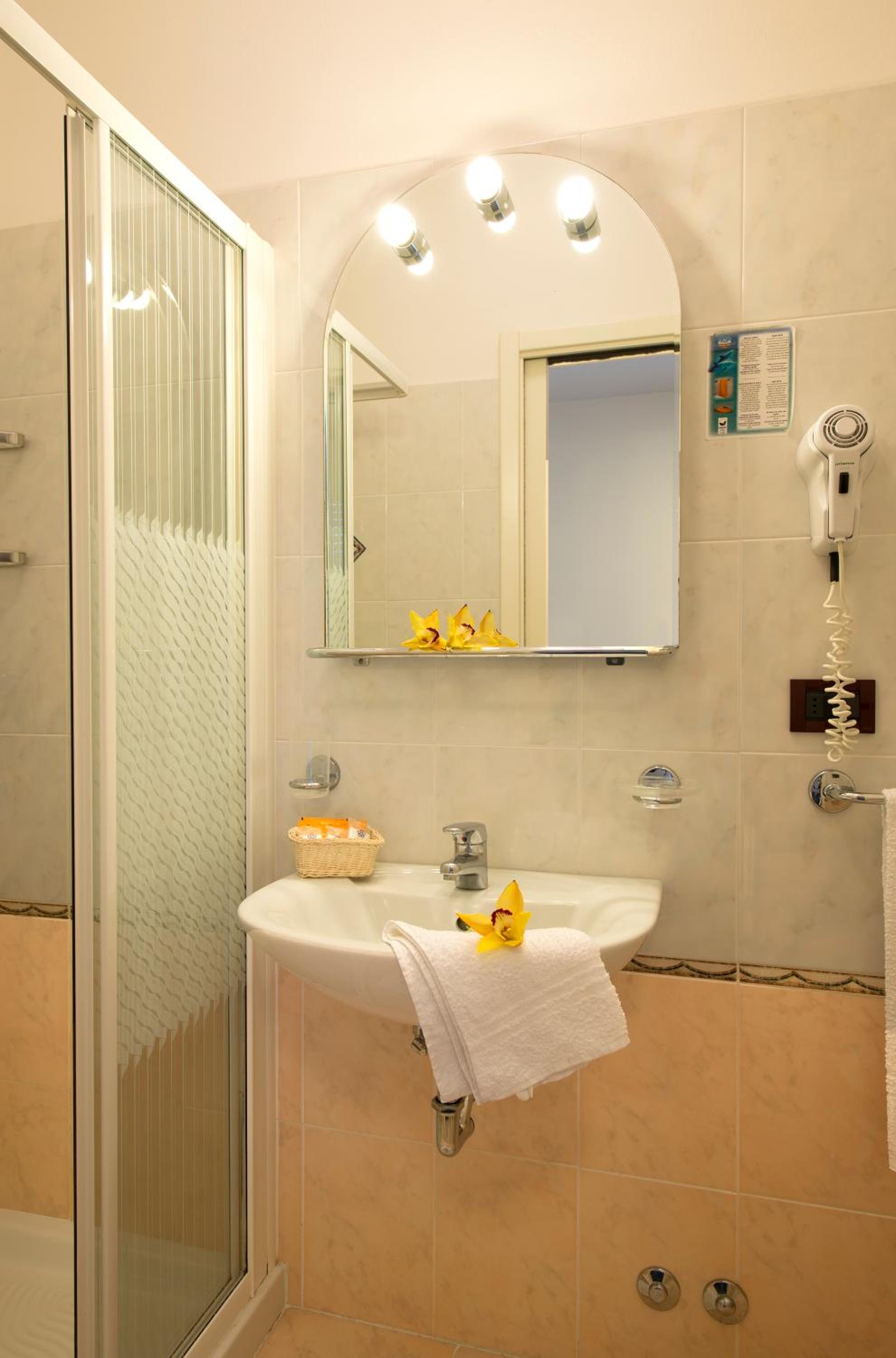 Small Double or Twin Room