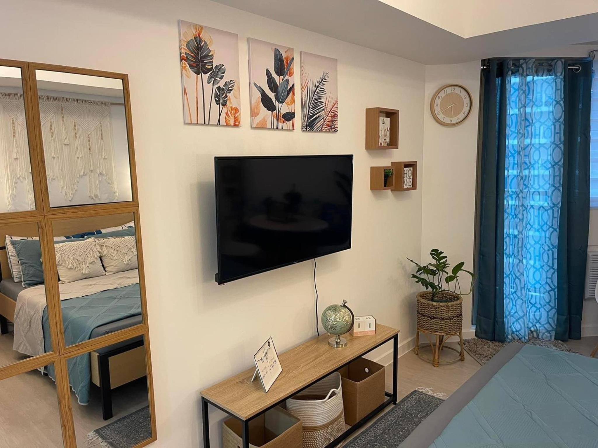 Studio Apartment photo 2