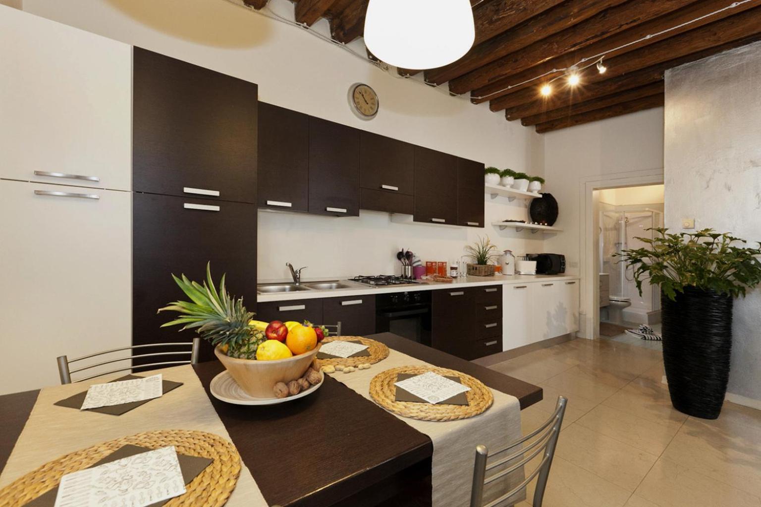 Superior Apartment photo 2