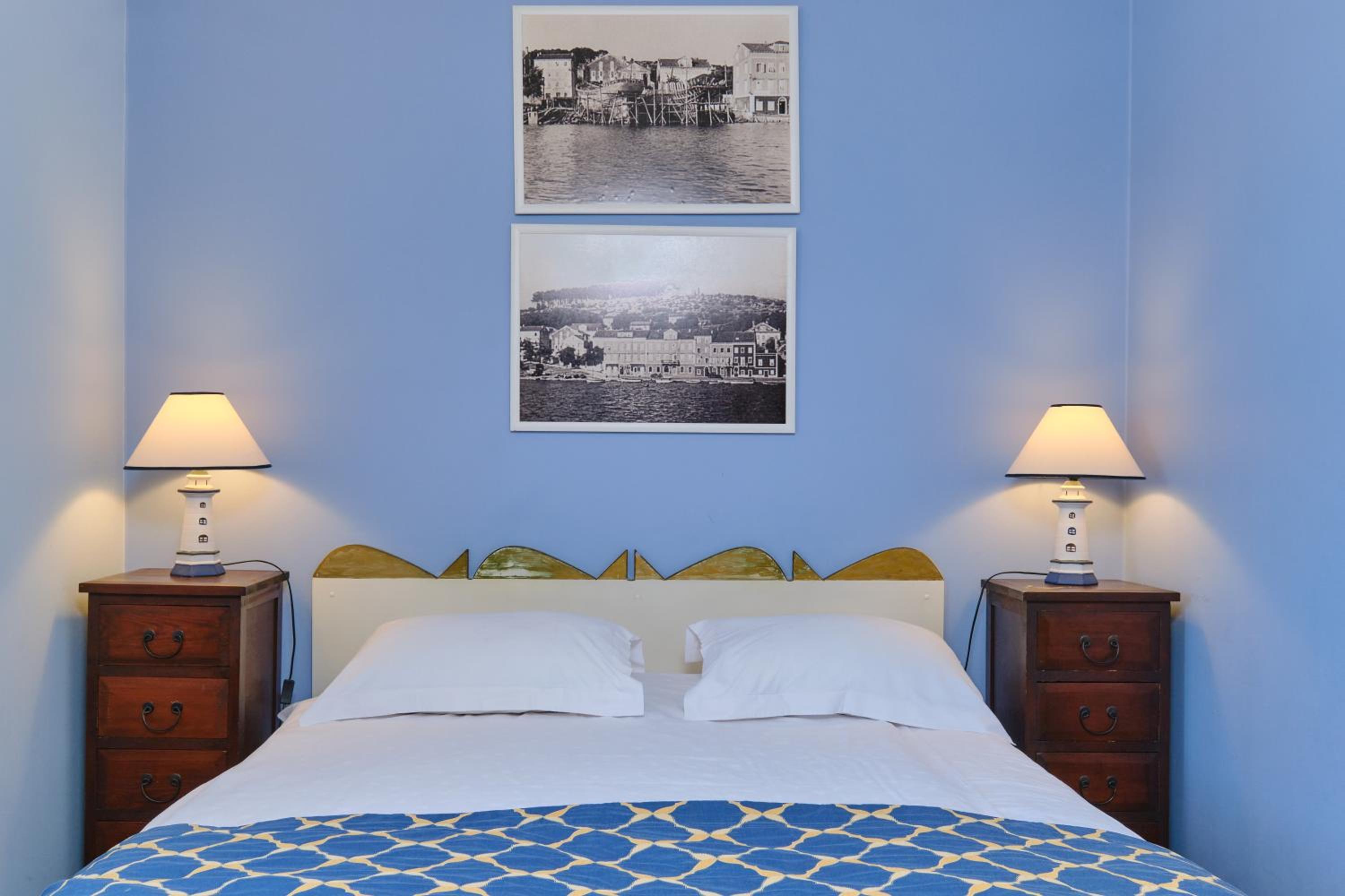 Junior Suite with Sea View - with Breakfast In Room - Photo 3