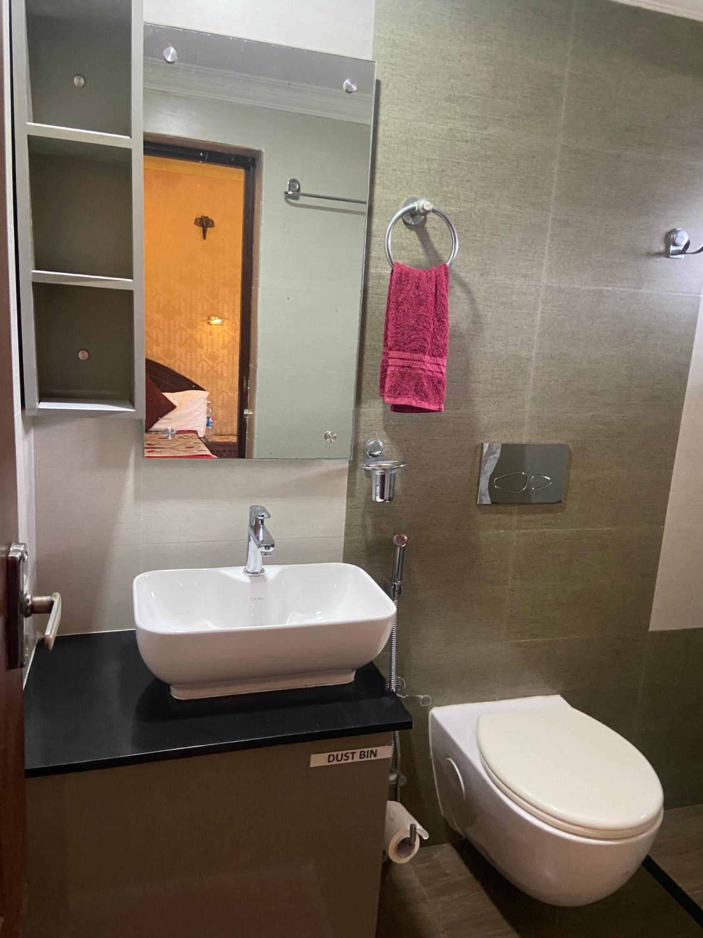 Double Room - Photo 4