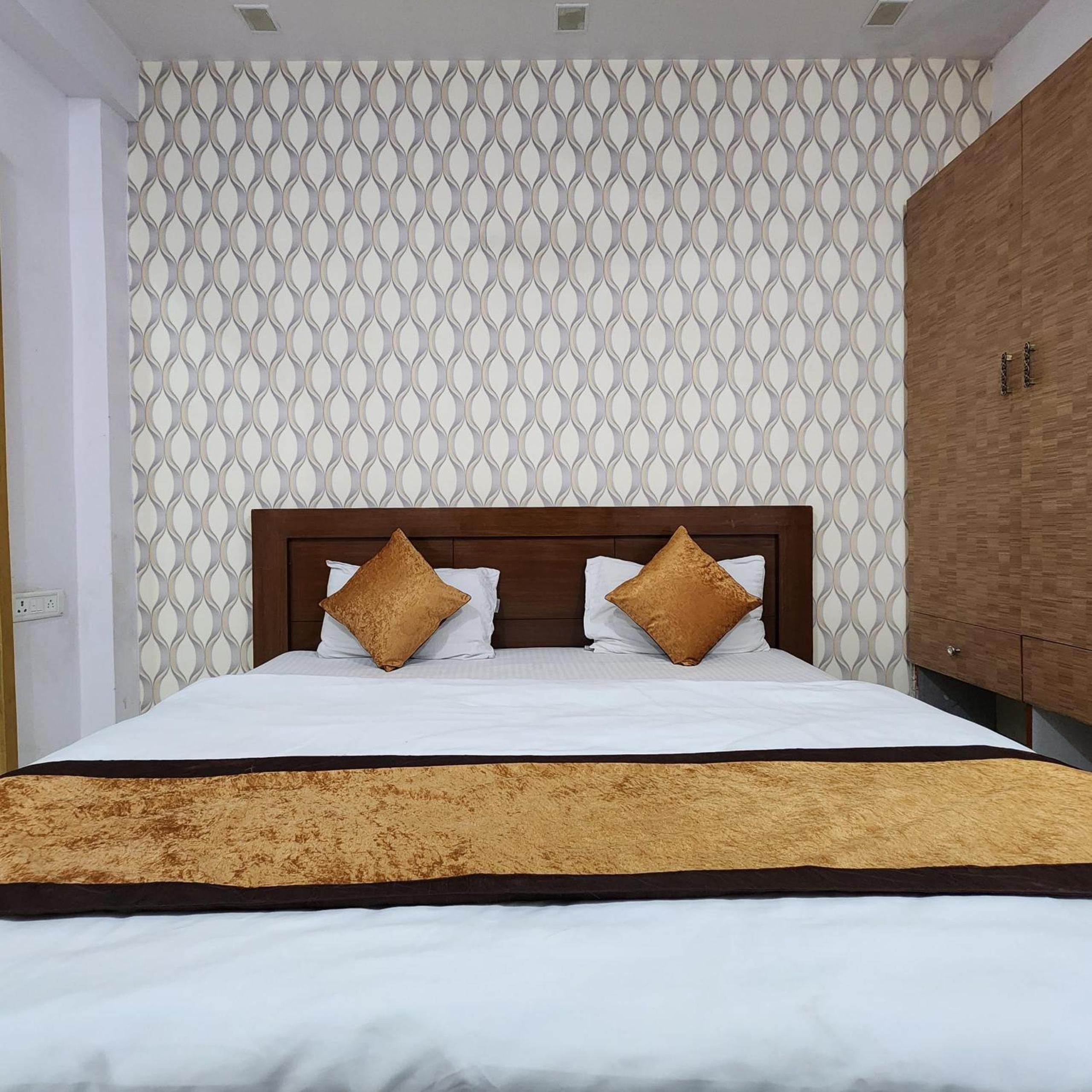 Deluxe Triple Room - Photo 6