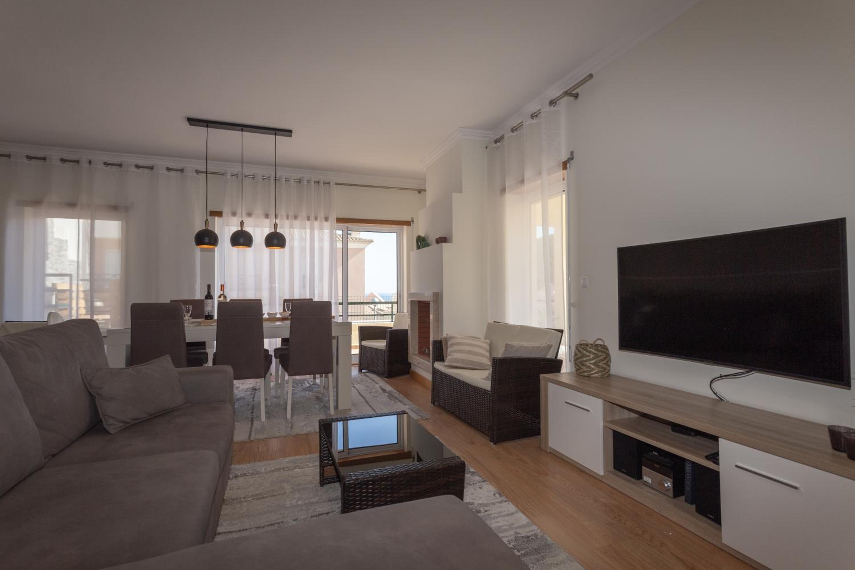 Apartment photo 1