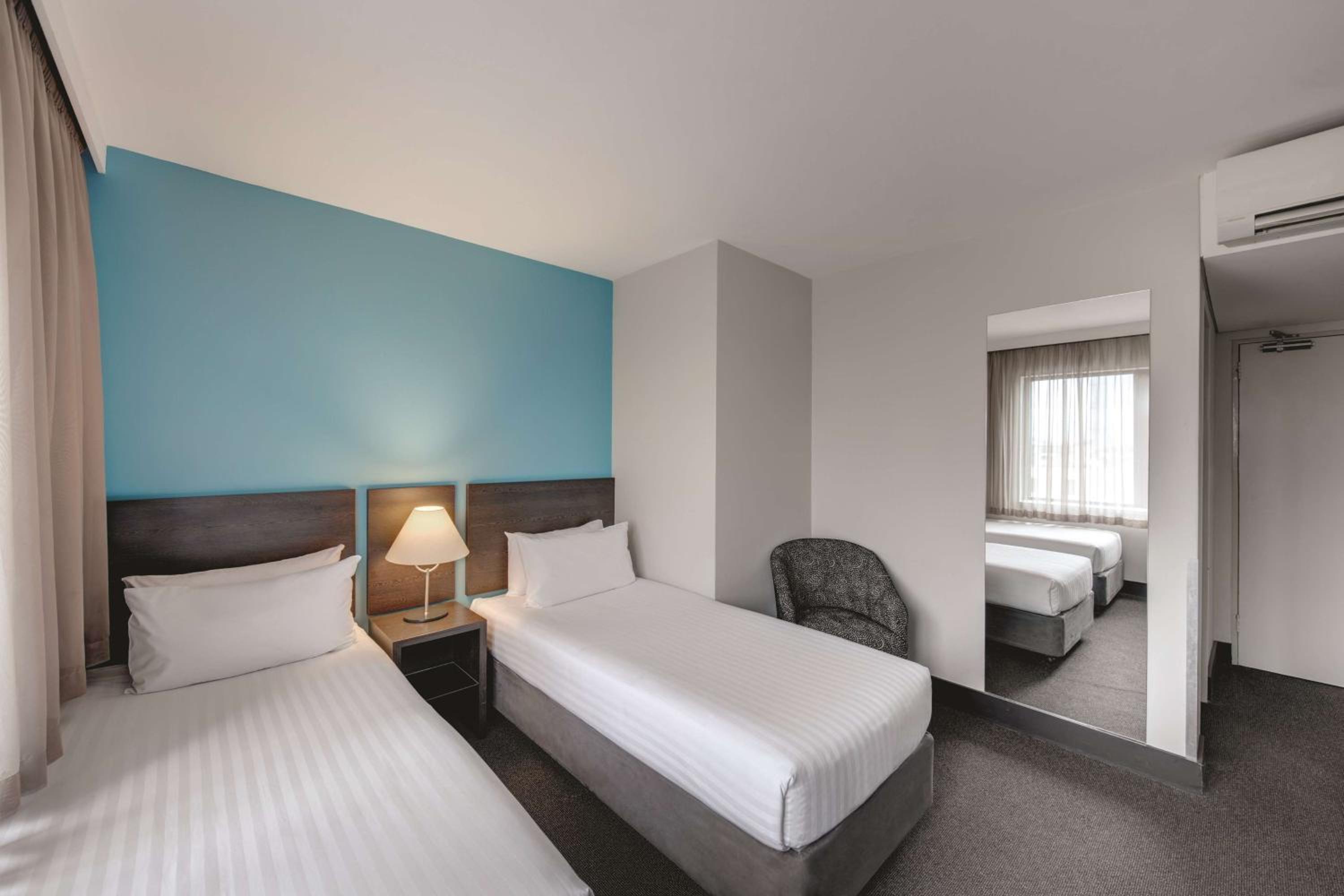 Twin Room - Compact - Photo 5