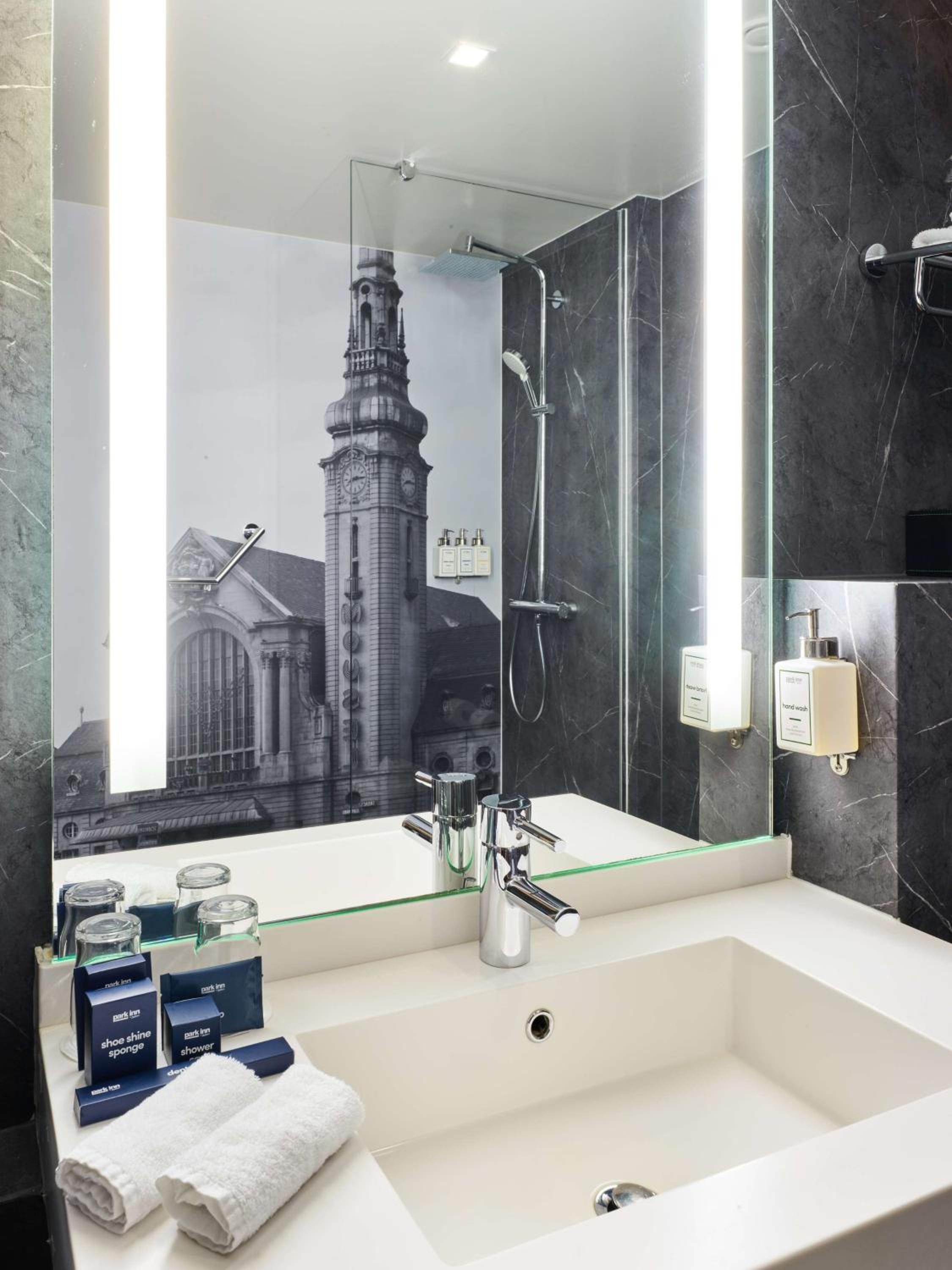 Superior Double Room - Photo 10