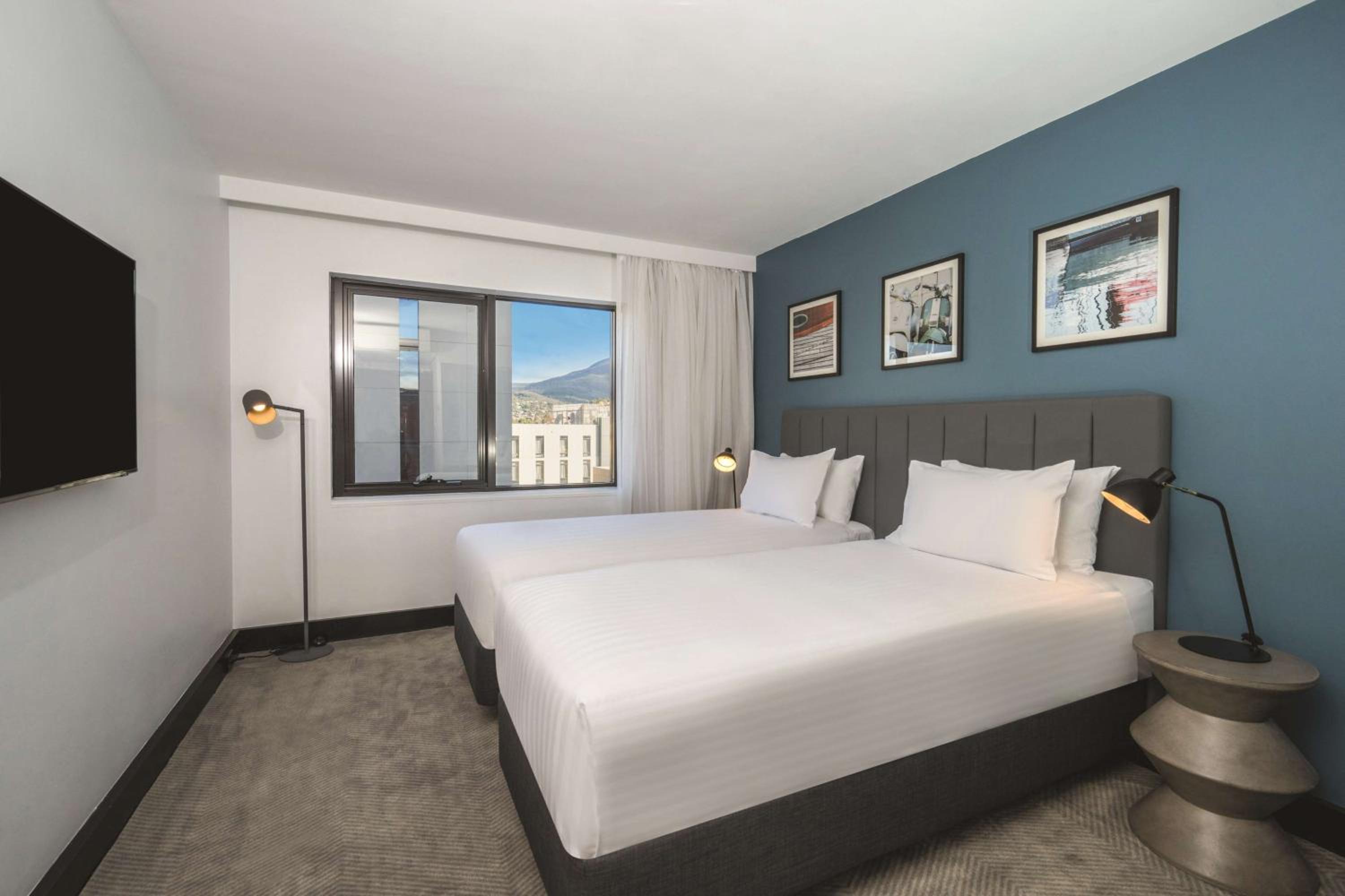 Standard Twin Room - Photo 5
