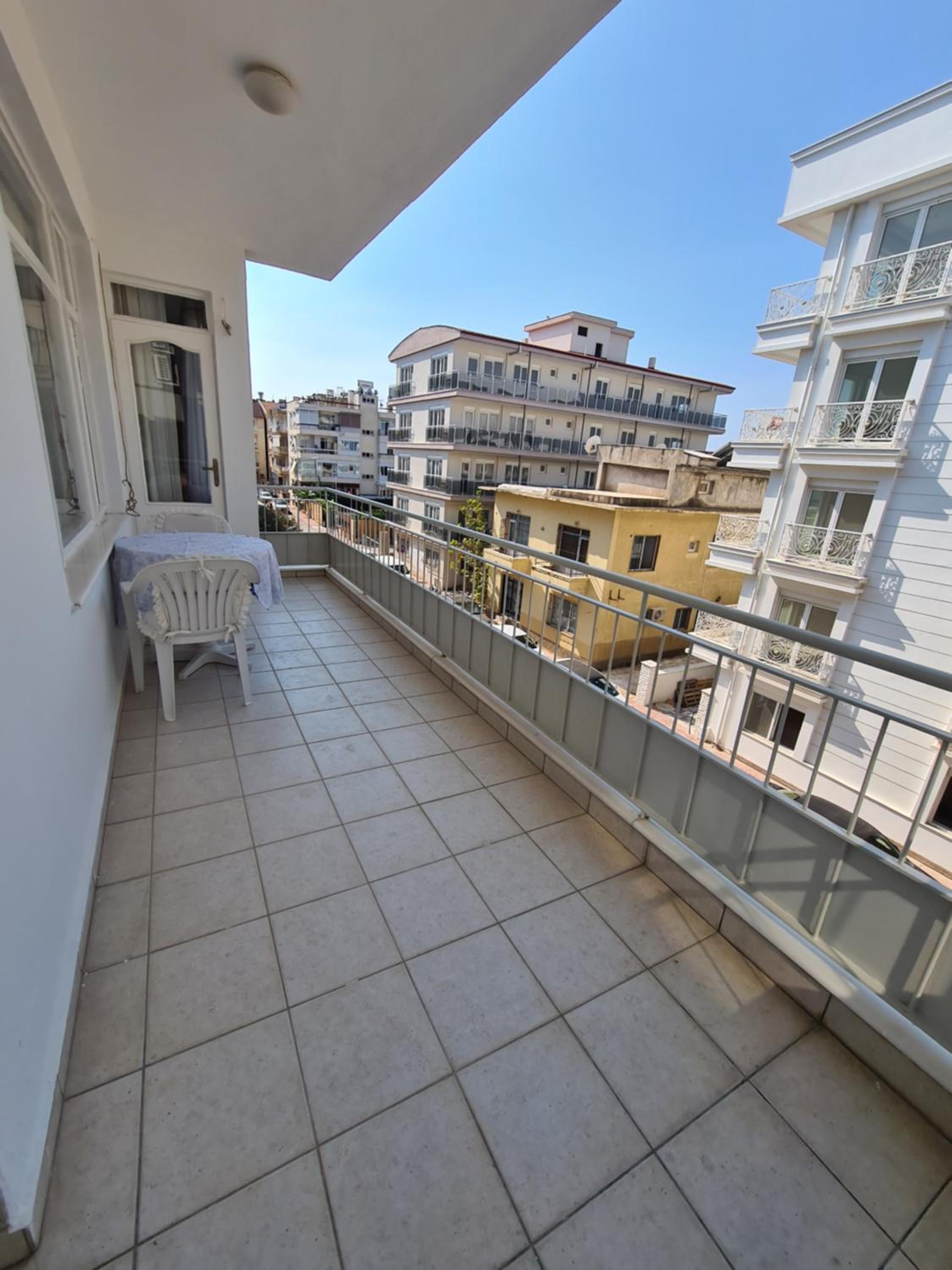 Apartment with Park View thumbnail 6