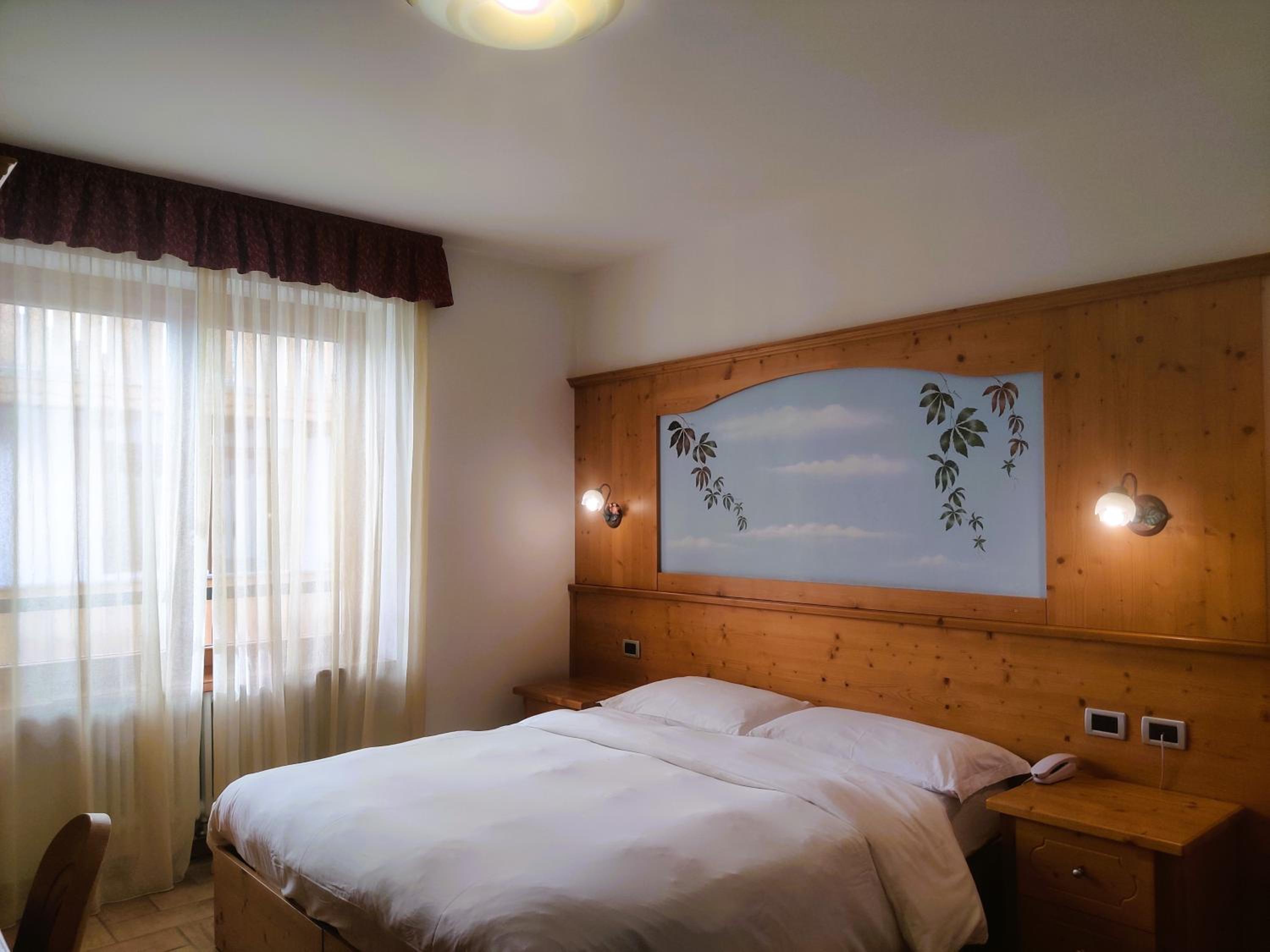 Double Room - Photo 6