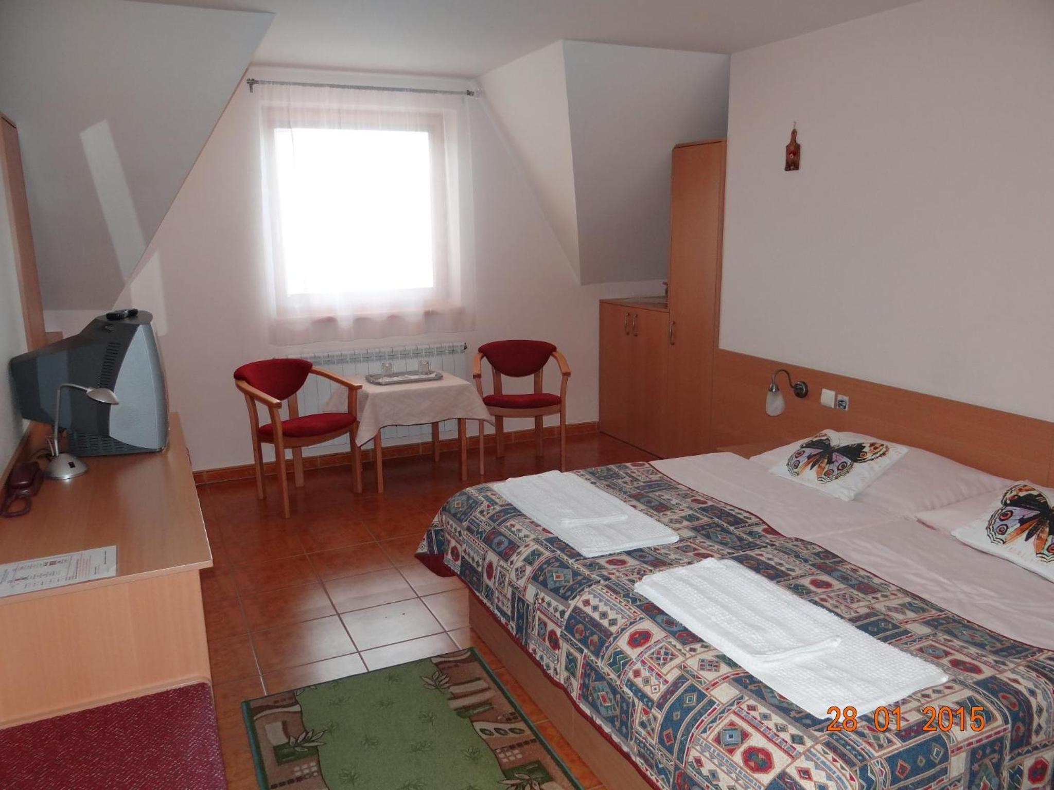 Deluxe Double Room - Photo 31