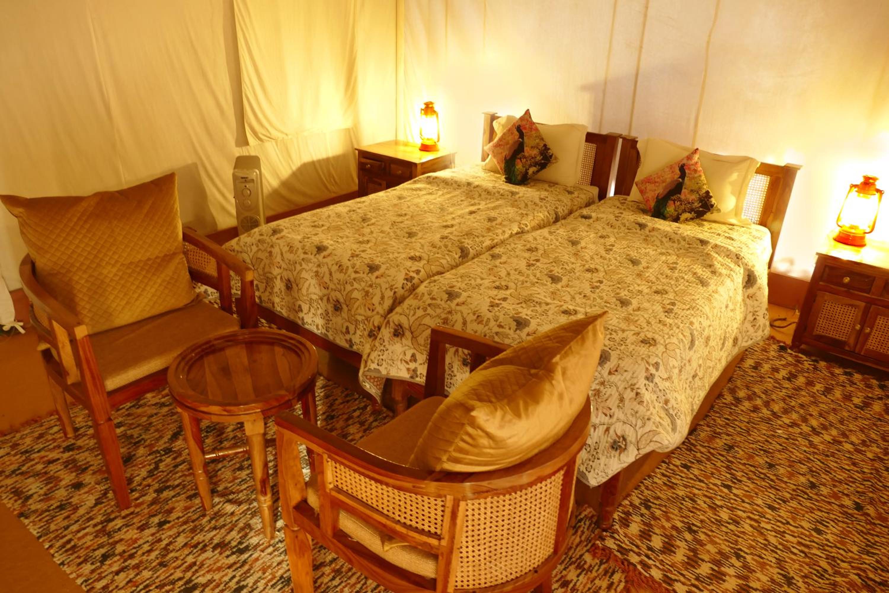 Tent - Photo 22