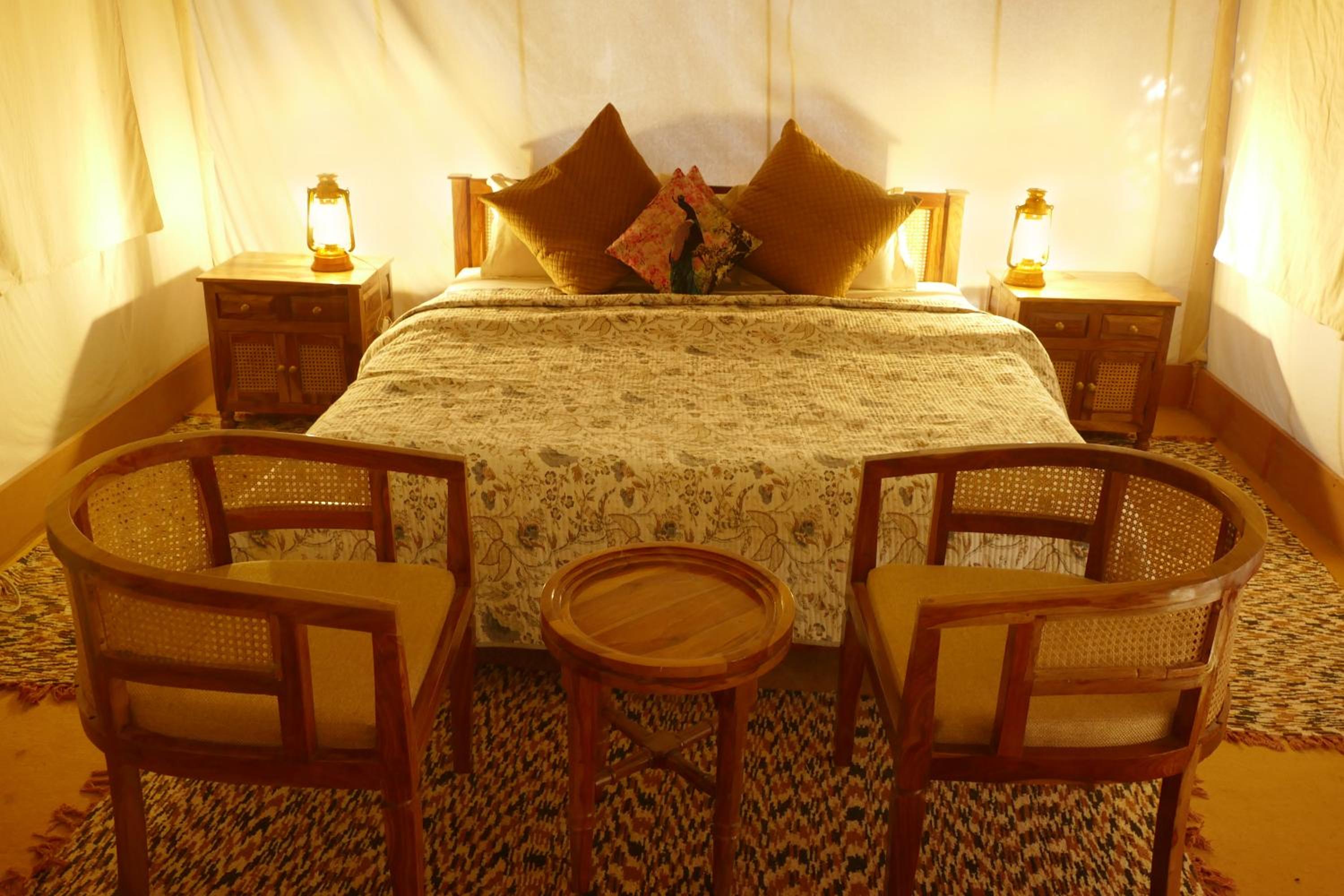 Tent - Photo 23
