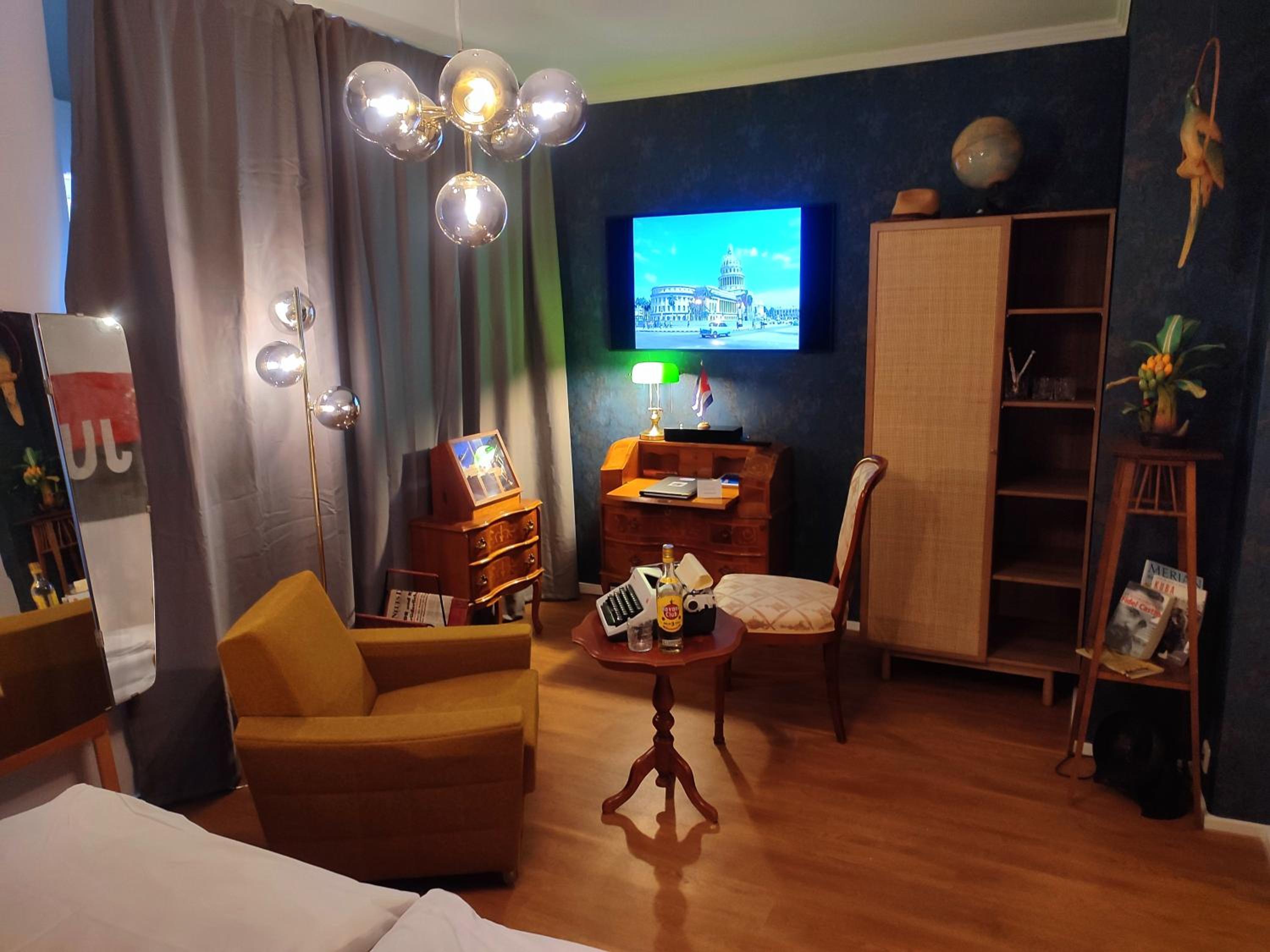 Deluxe Double or Twin Room - Photo 3