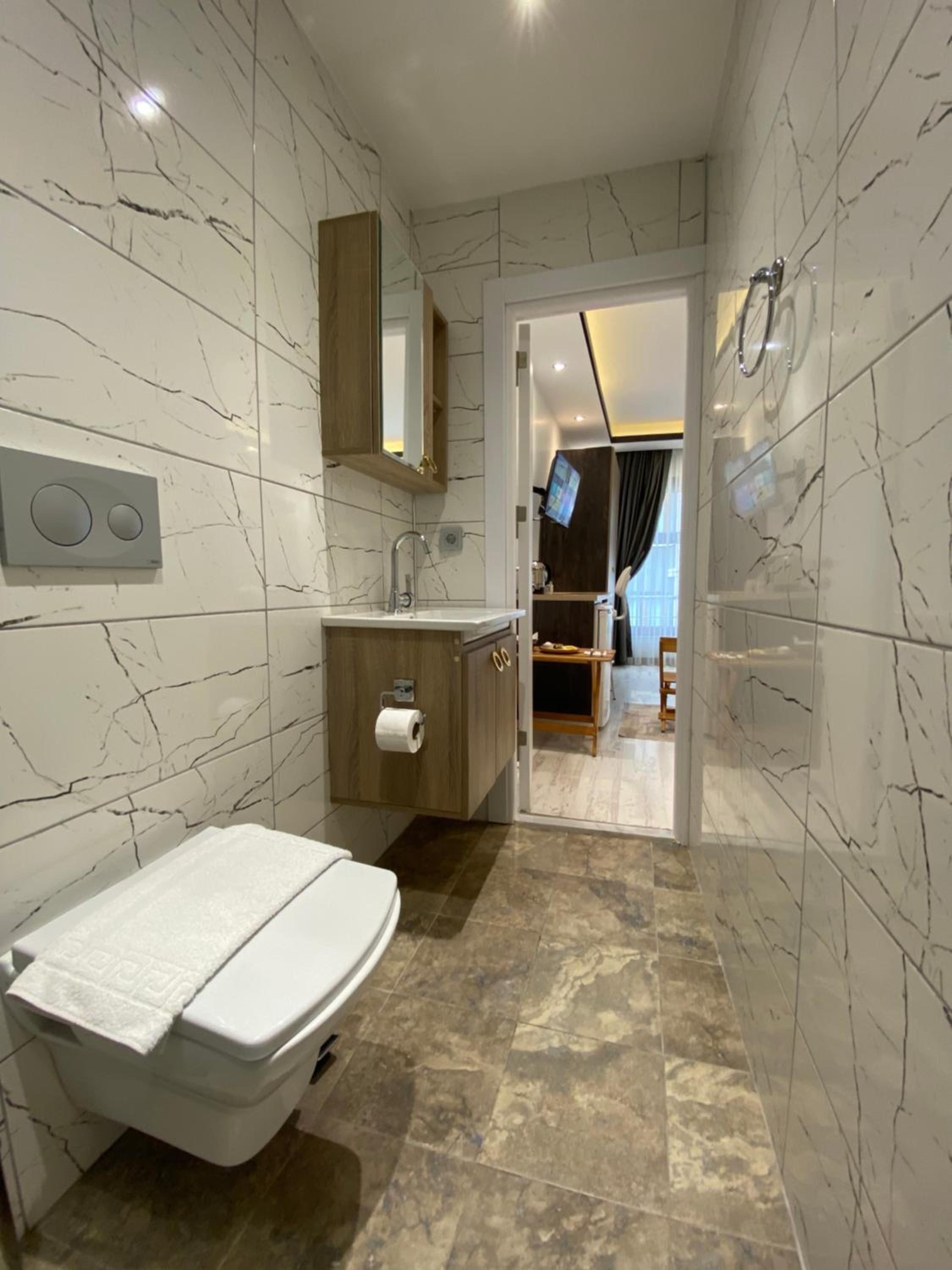 Deluxe Double Room photo 3