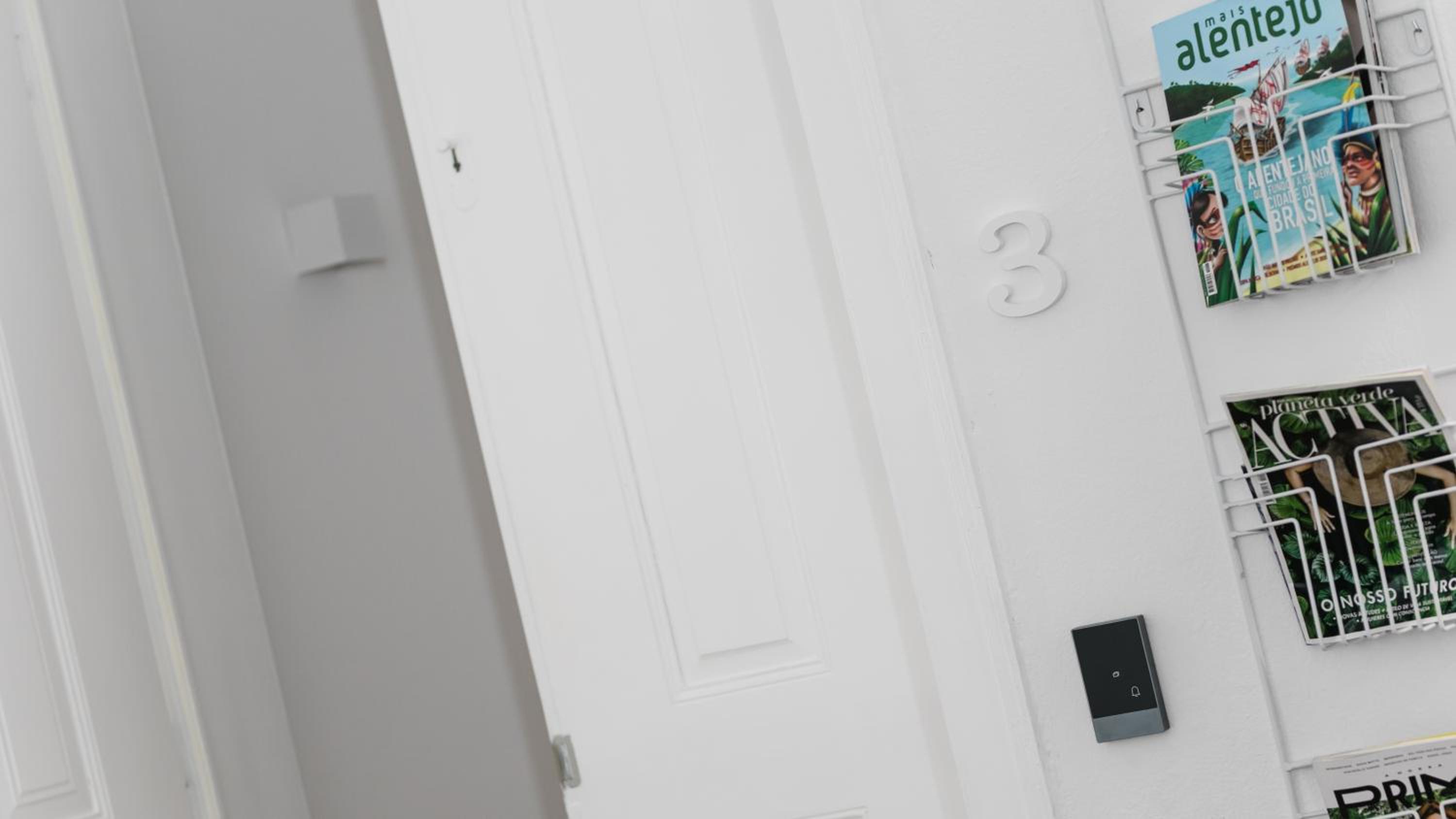 Two-Bedroom Apartment - Photo 31