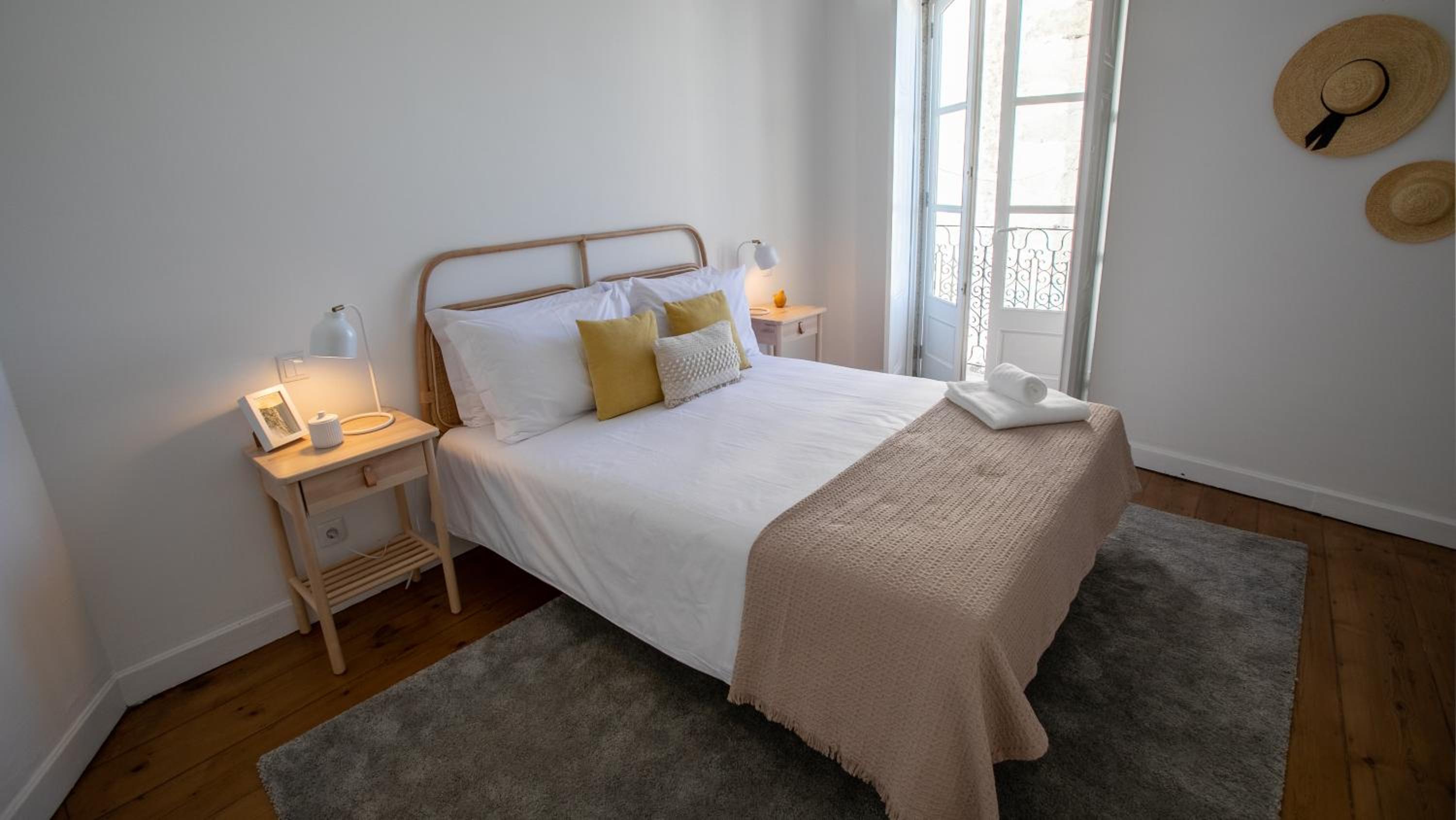 Two-Bedroom Apartment - Photo 7