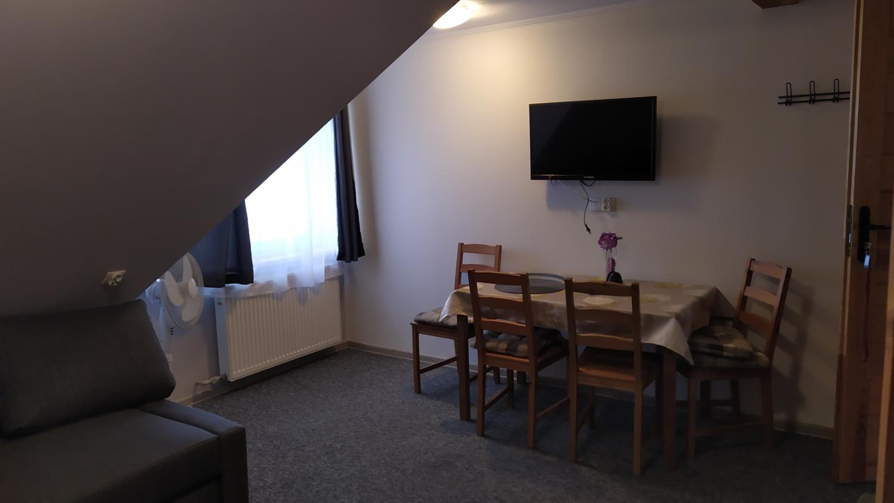 Apartment with Mountain View photo 2