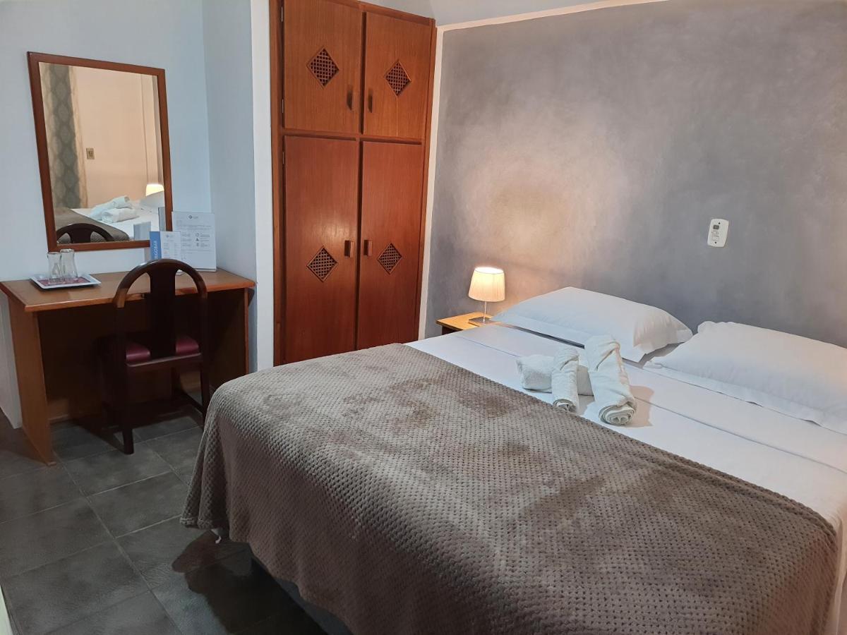 Standard Double or Twin Room photo 3