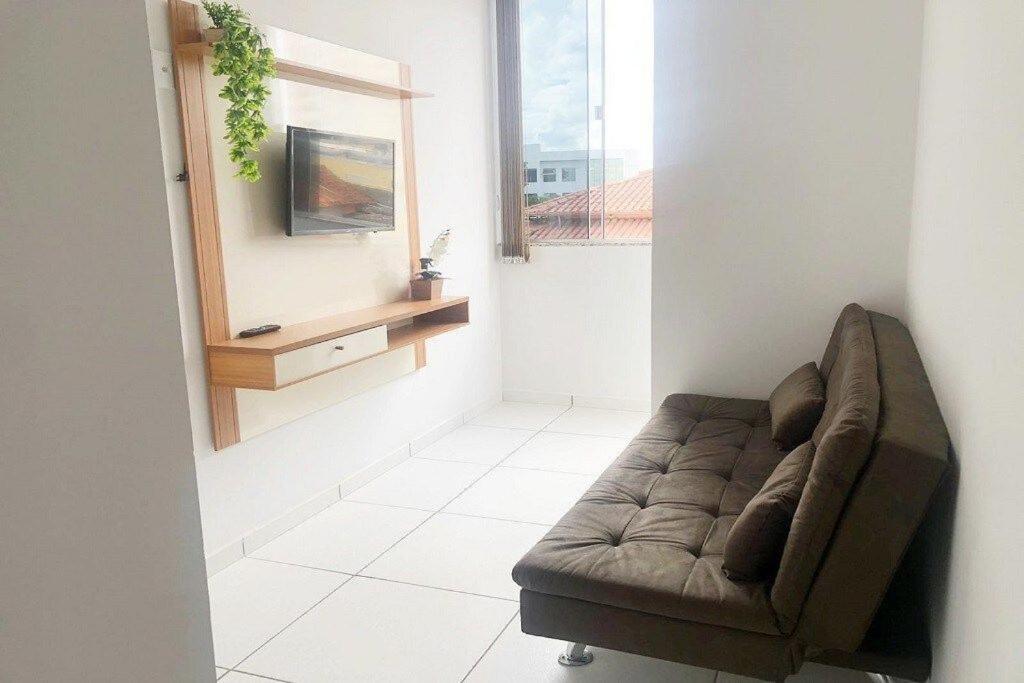 Apartment - Split Level - Photo 1