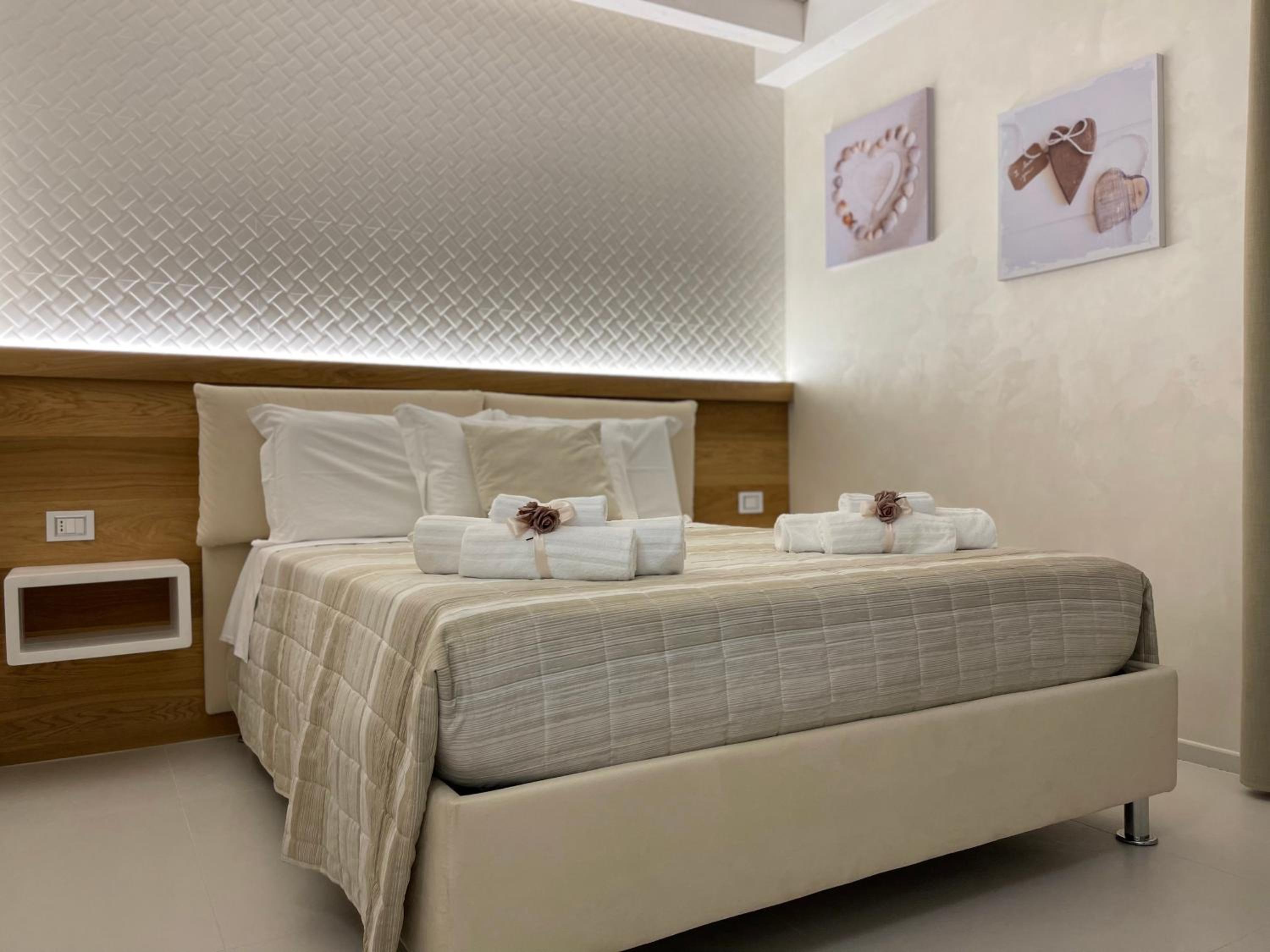 Double Room with Private Bathroom photo 1