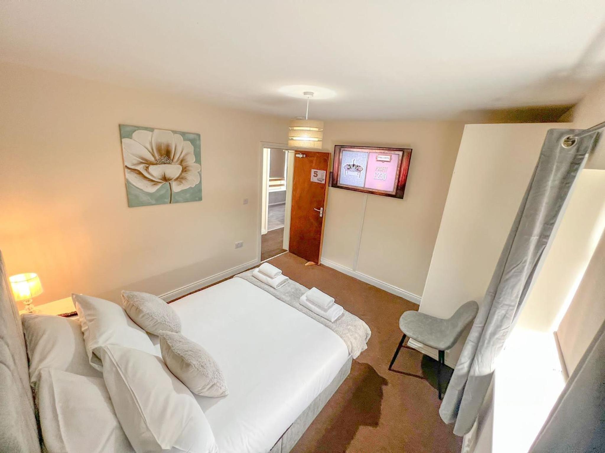 Small Double Room - Photo 28