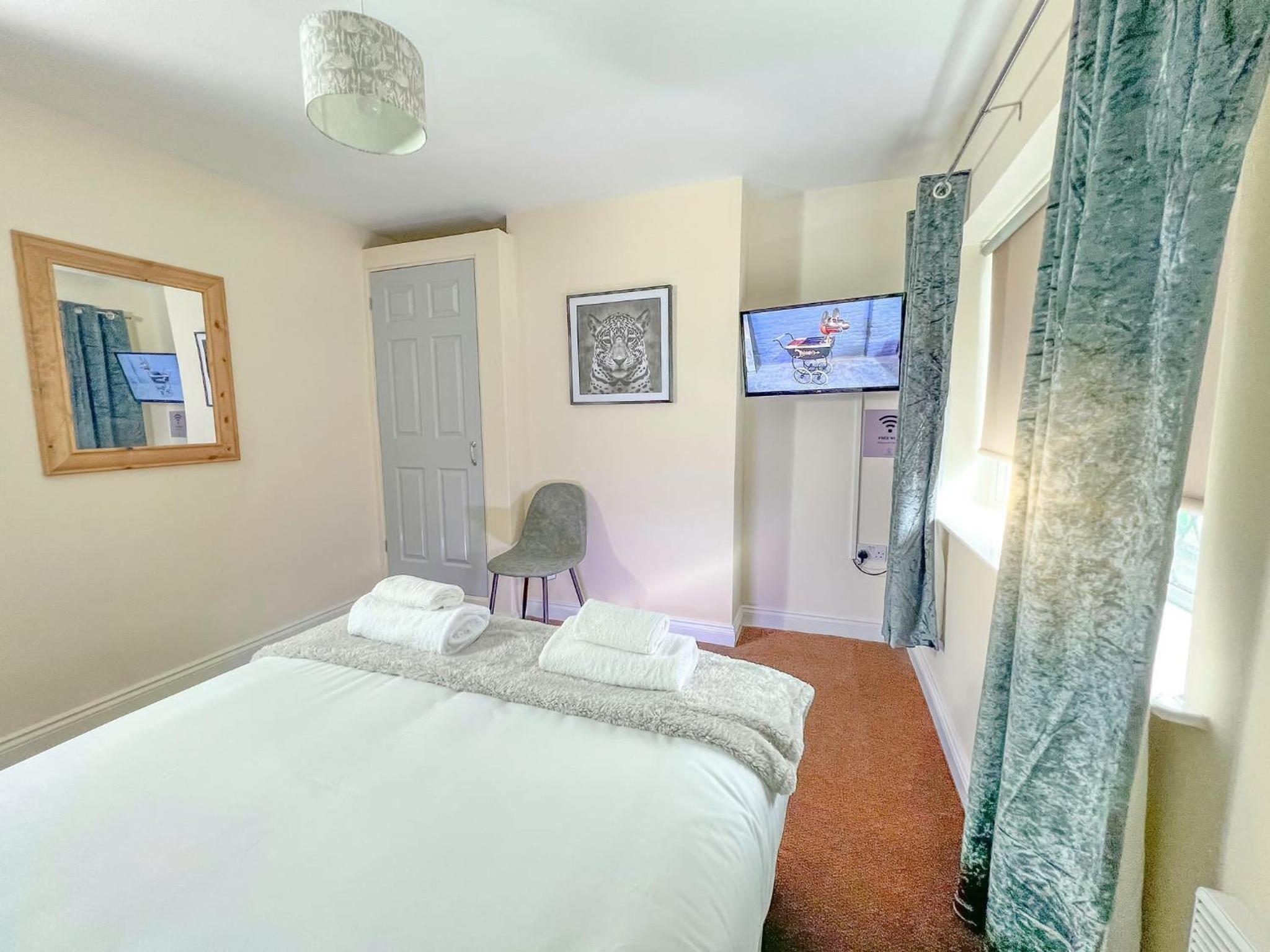 Small Double Room - Photo 31