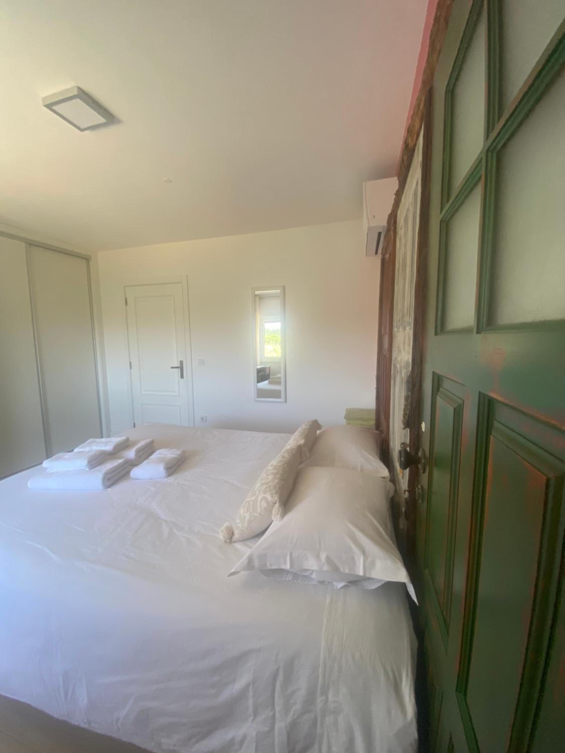 Double Room with Mountain View - Photo 1