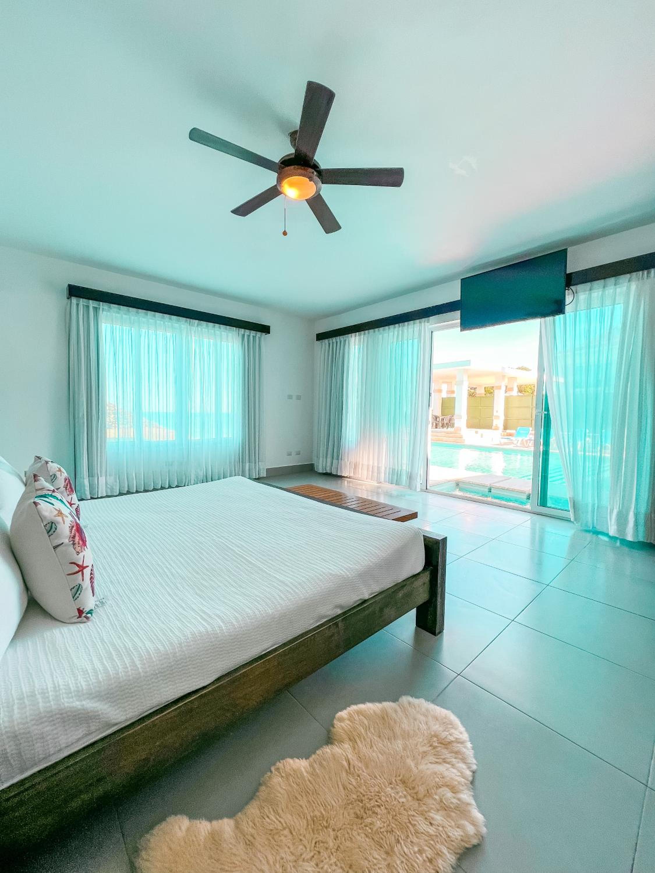 Larimar Six Bedroom Villa