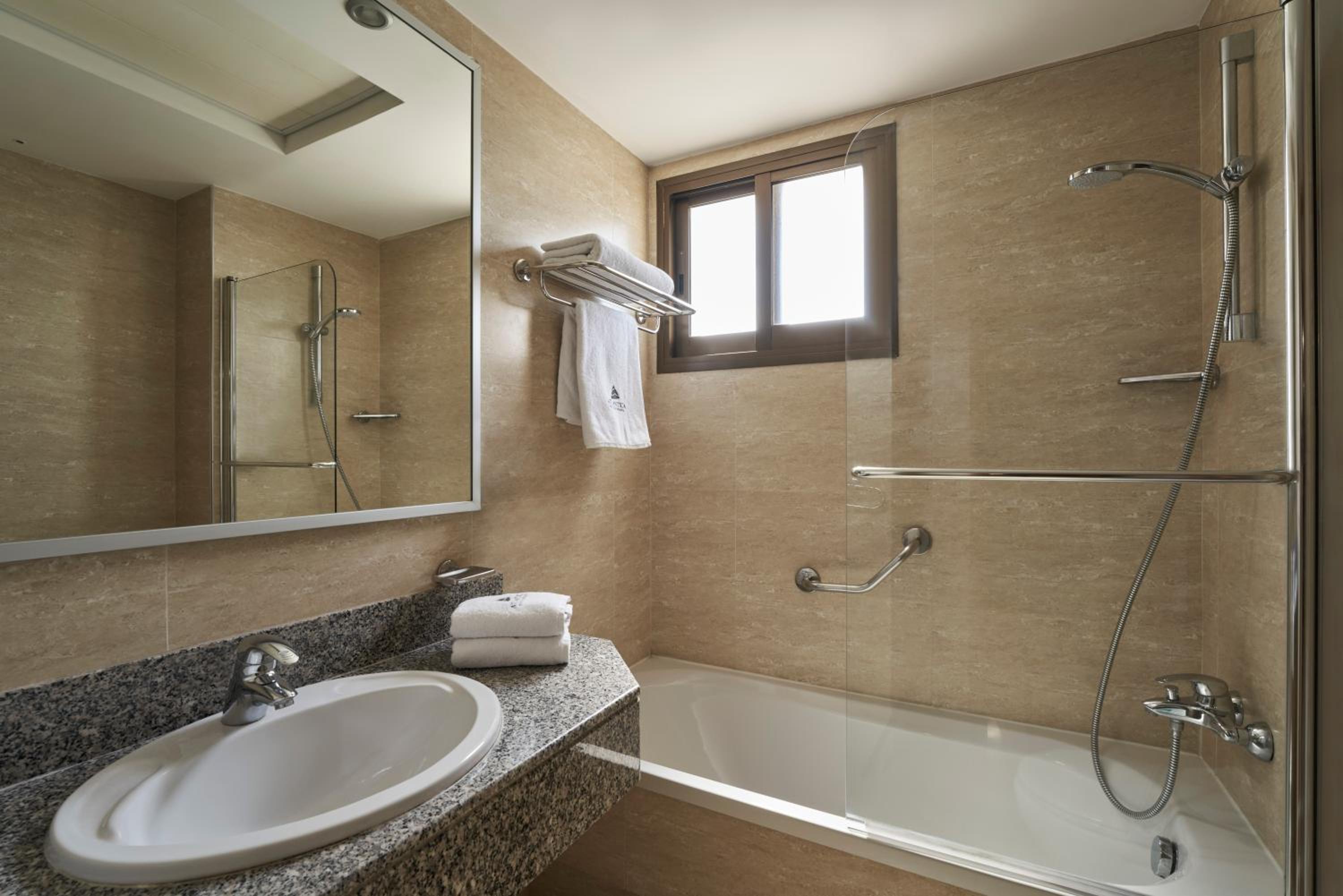 Junior Suite Inland View photo 3