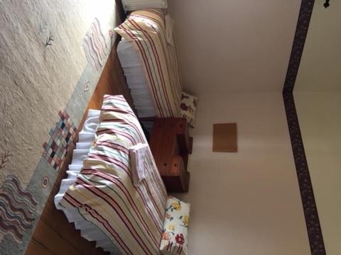 Twin Room with Shared Bathroom photo 1