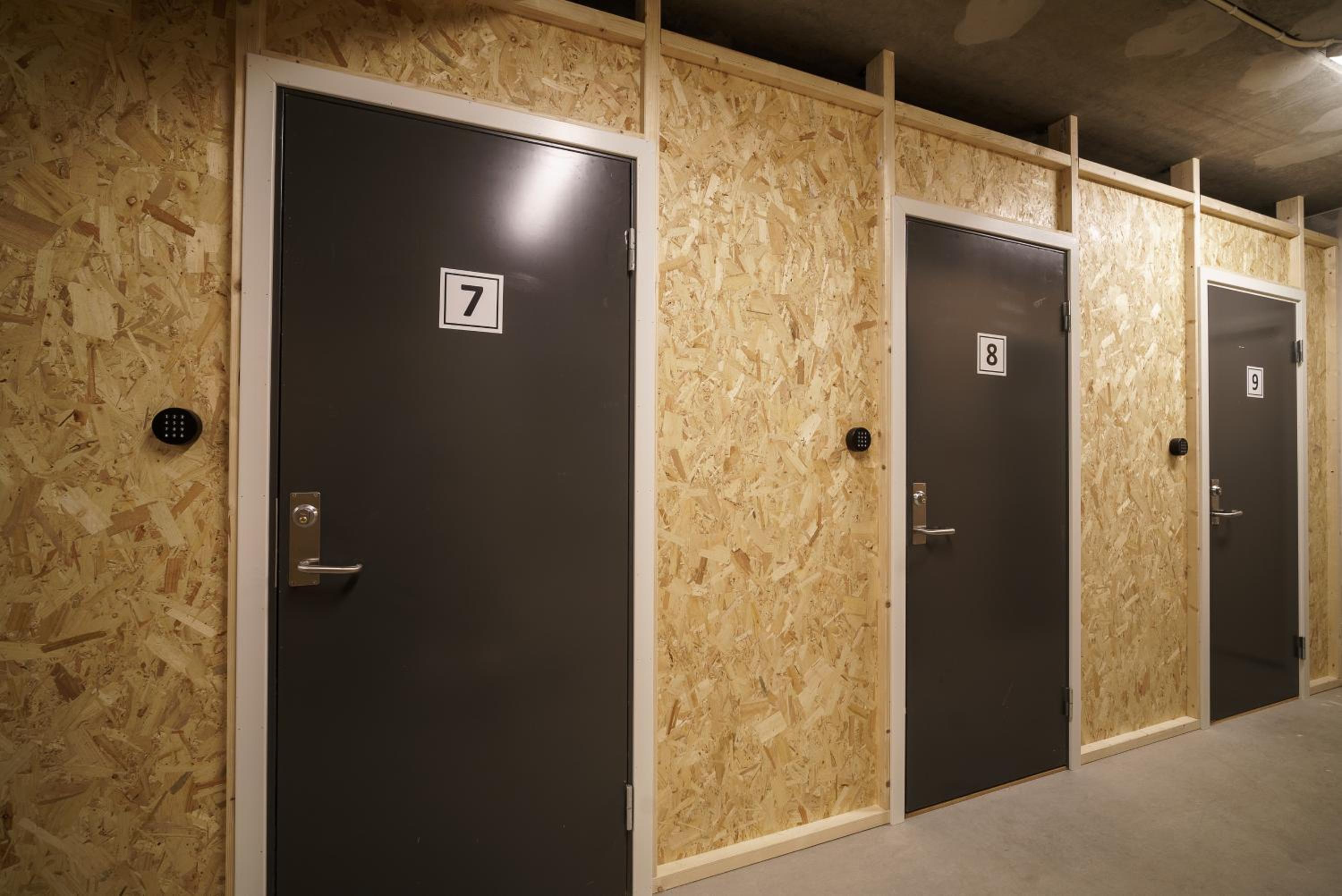 Two-Bedroom Apartment - Photo 9