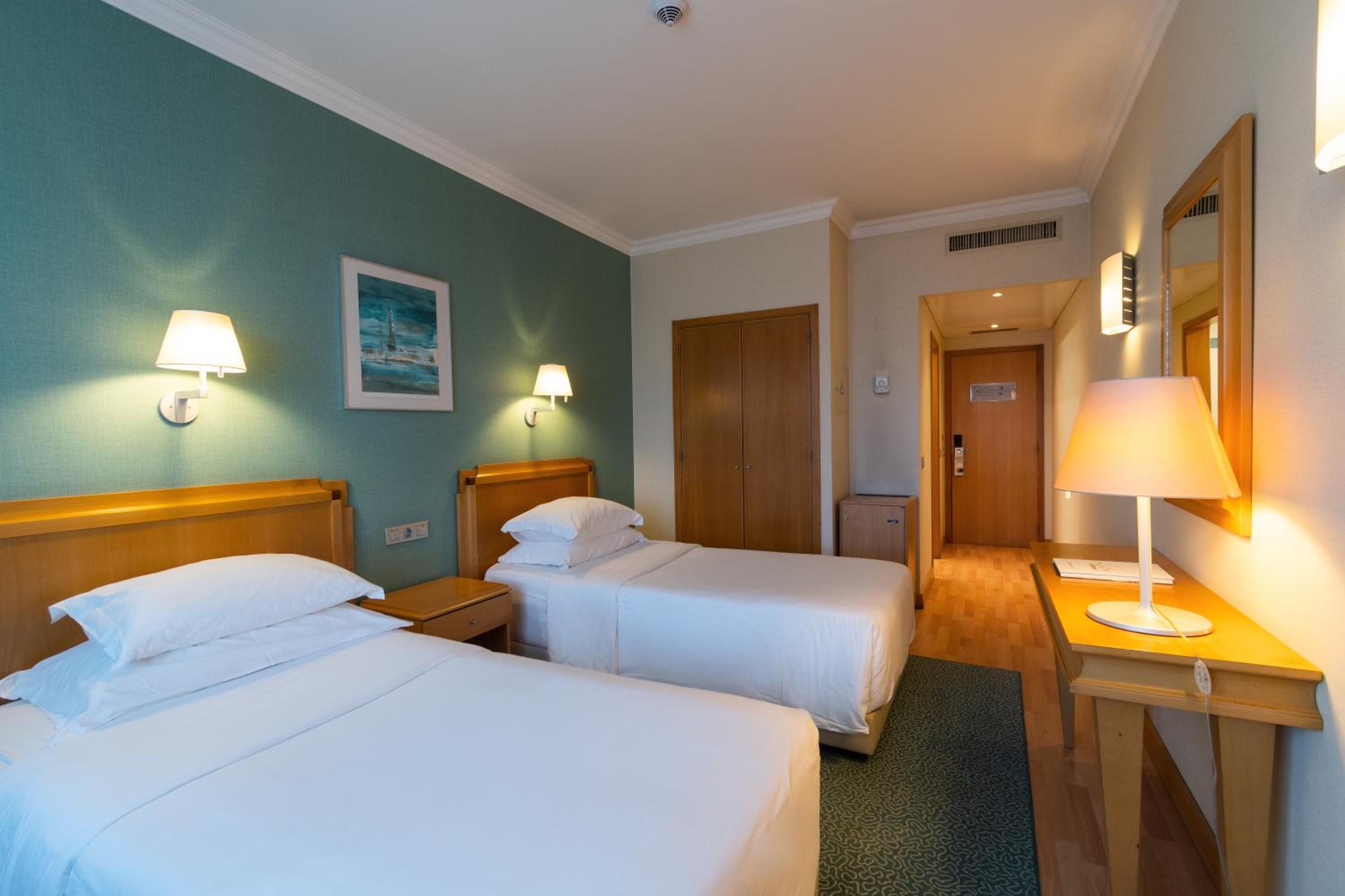 Double or Twin Room - Photo 2