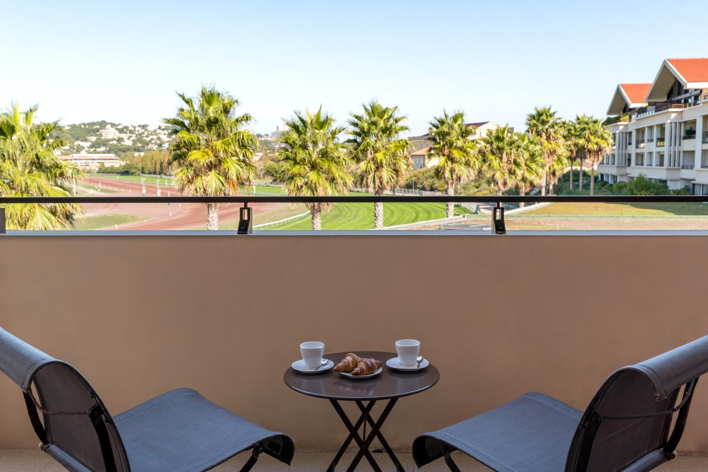 Superior Double Room with Terrace - Photo 2