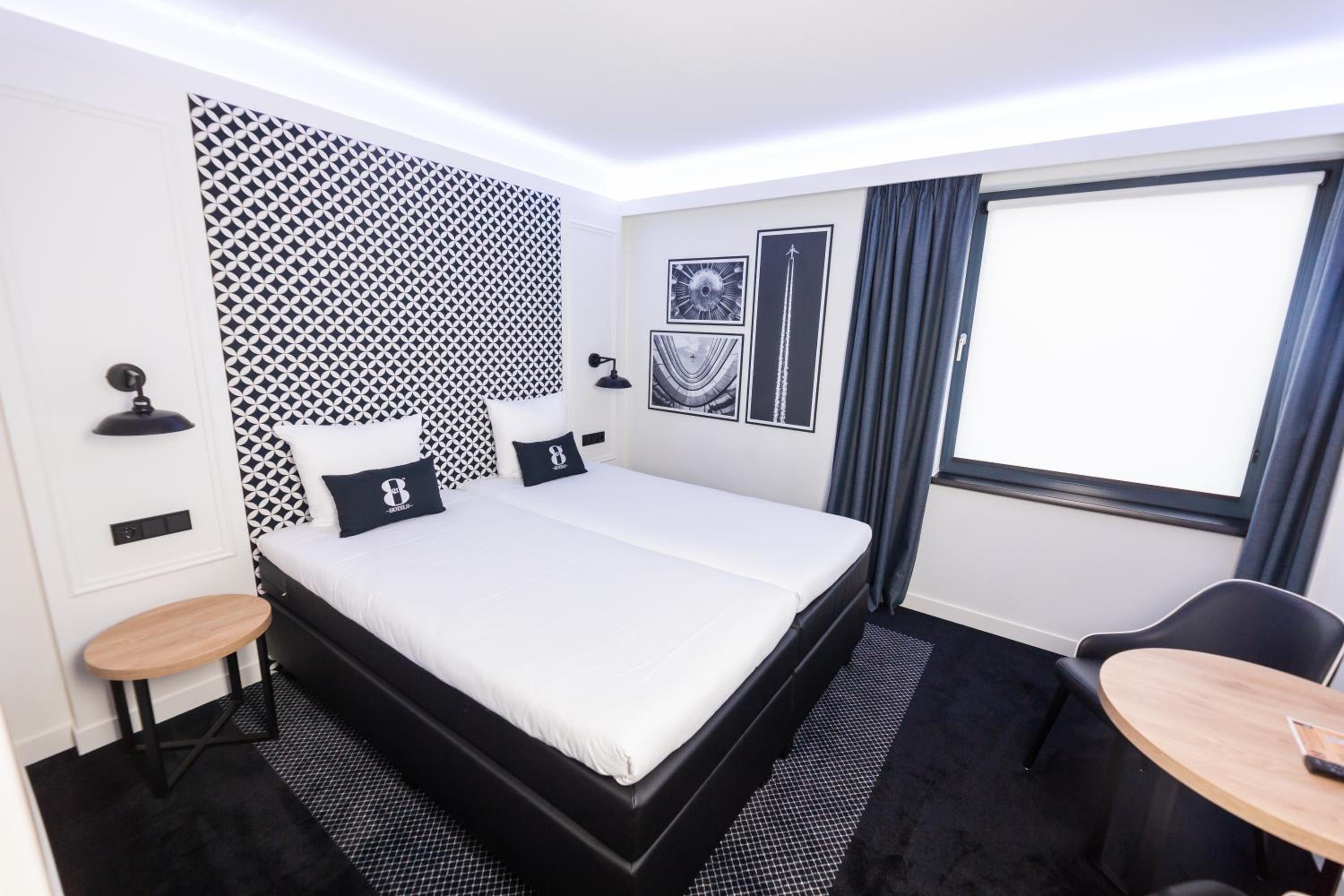 Deluxe Twin Room - Photo 1