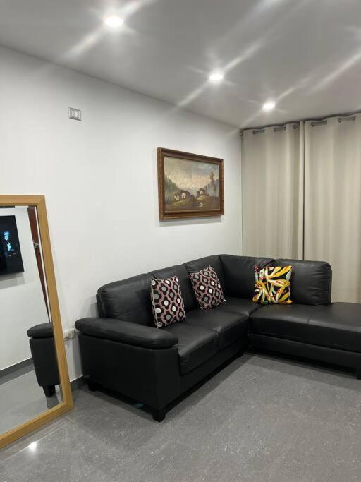 Three-Bedroom Apartment photo 1