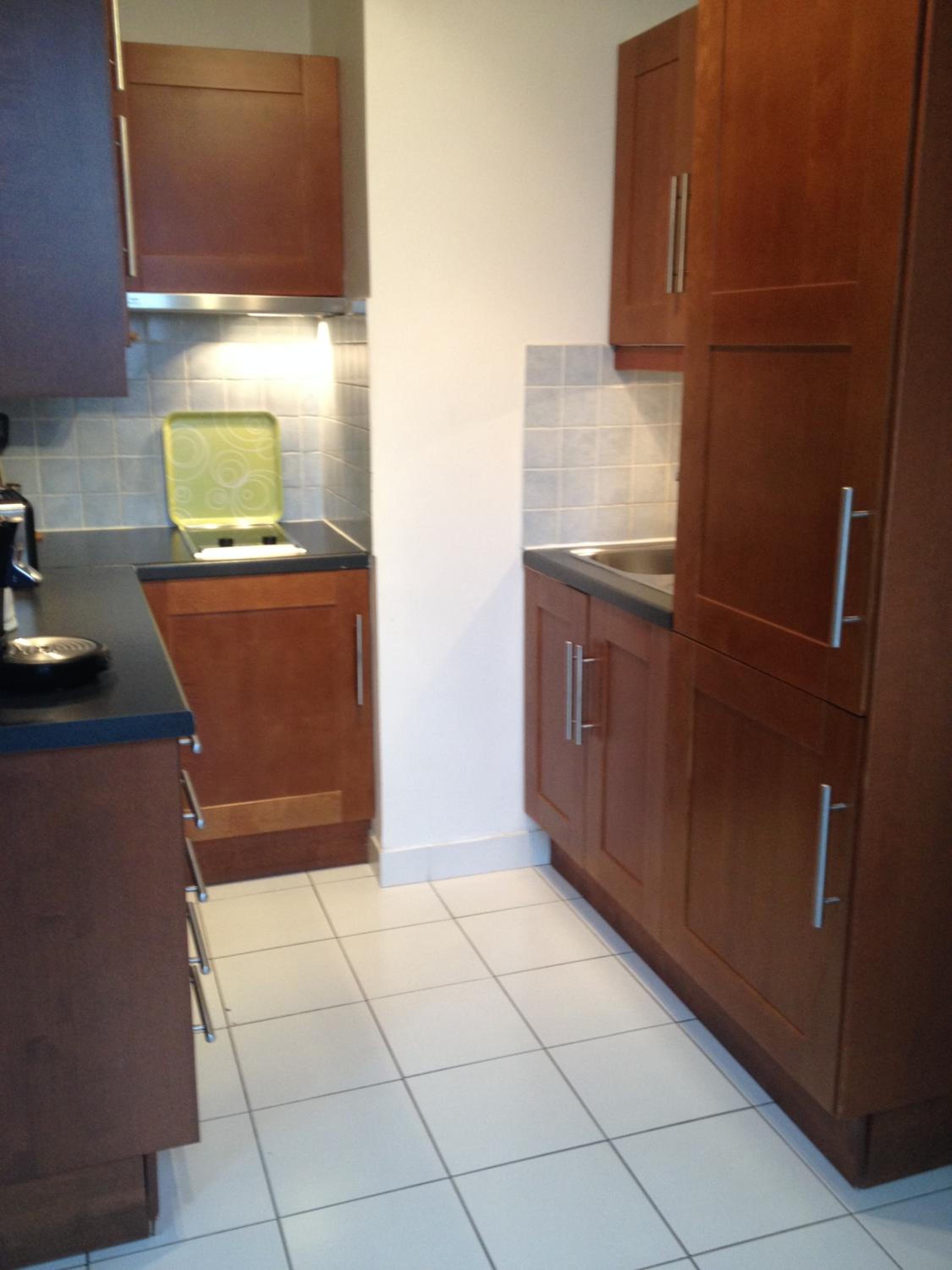 One Bedroom Apartment - Twin photo 2
